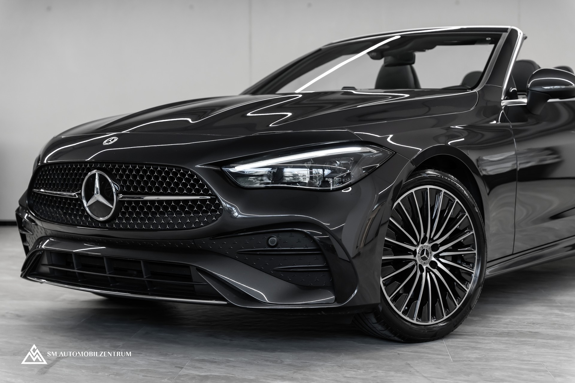 MERCEDES-BENZ CLE 200 AMG Line 4matic Cabriolet / Memorysitze / Rückfahrkamera / Burmester-image-3