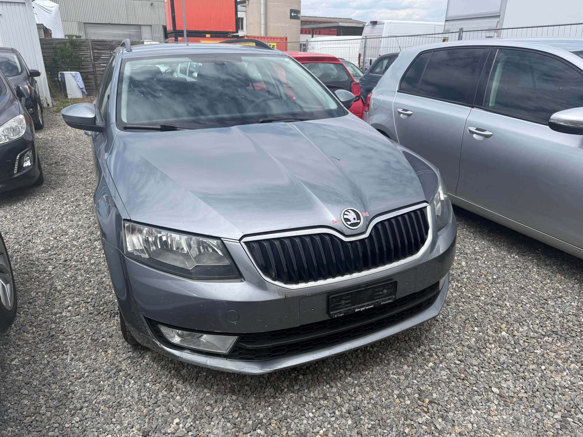 SKODA Octavia Combi 1.6 TDI Elegance 4x4-image-1