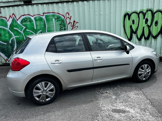 TOYOTA Auris 1.6 Linea Luna MultiMode-image-6