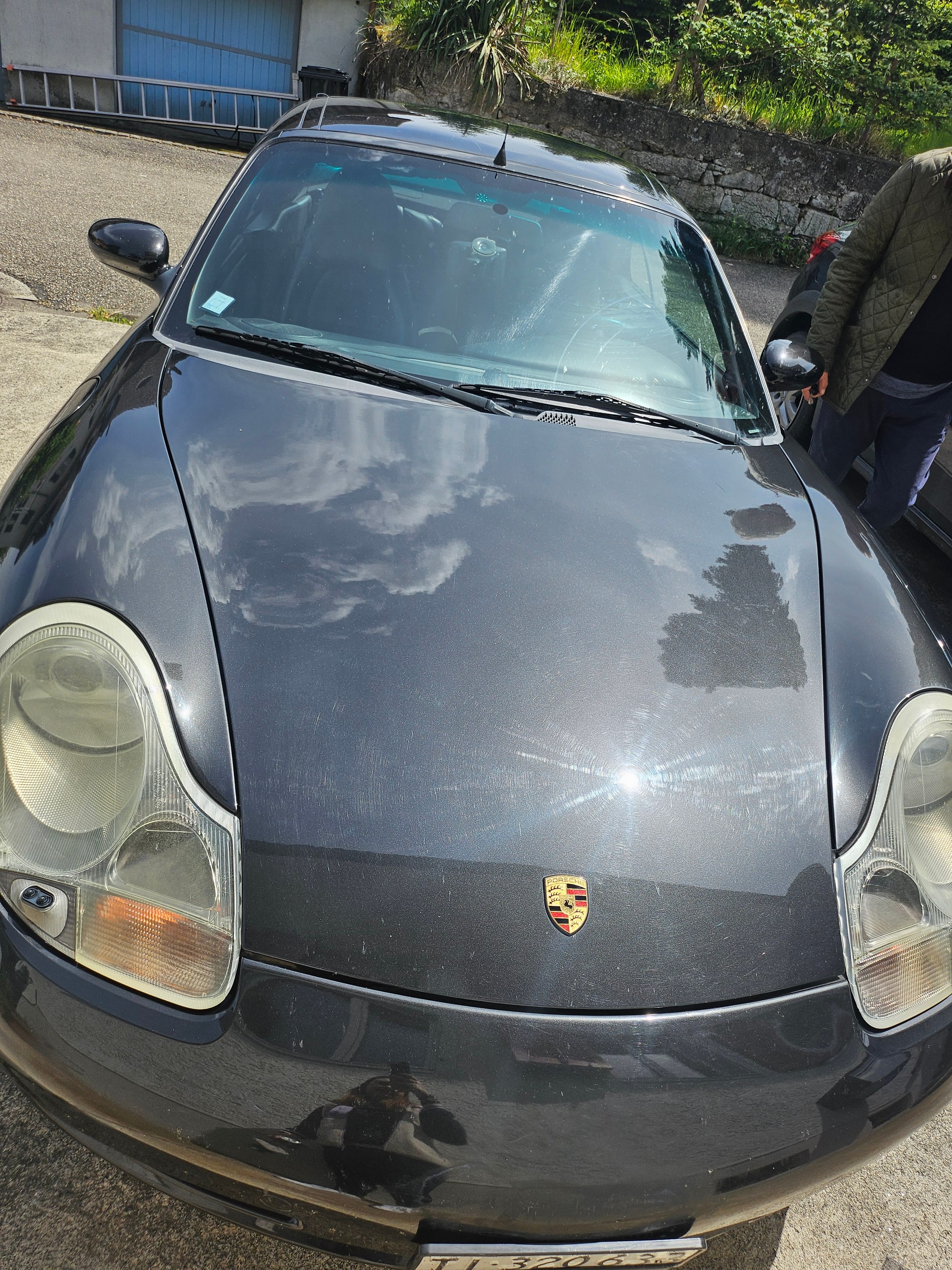PORSCHE Carerra 4 Cab-image-2