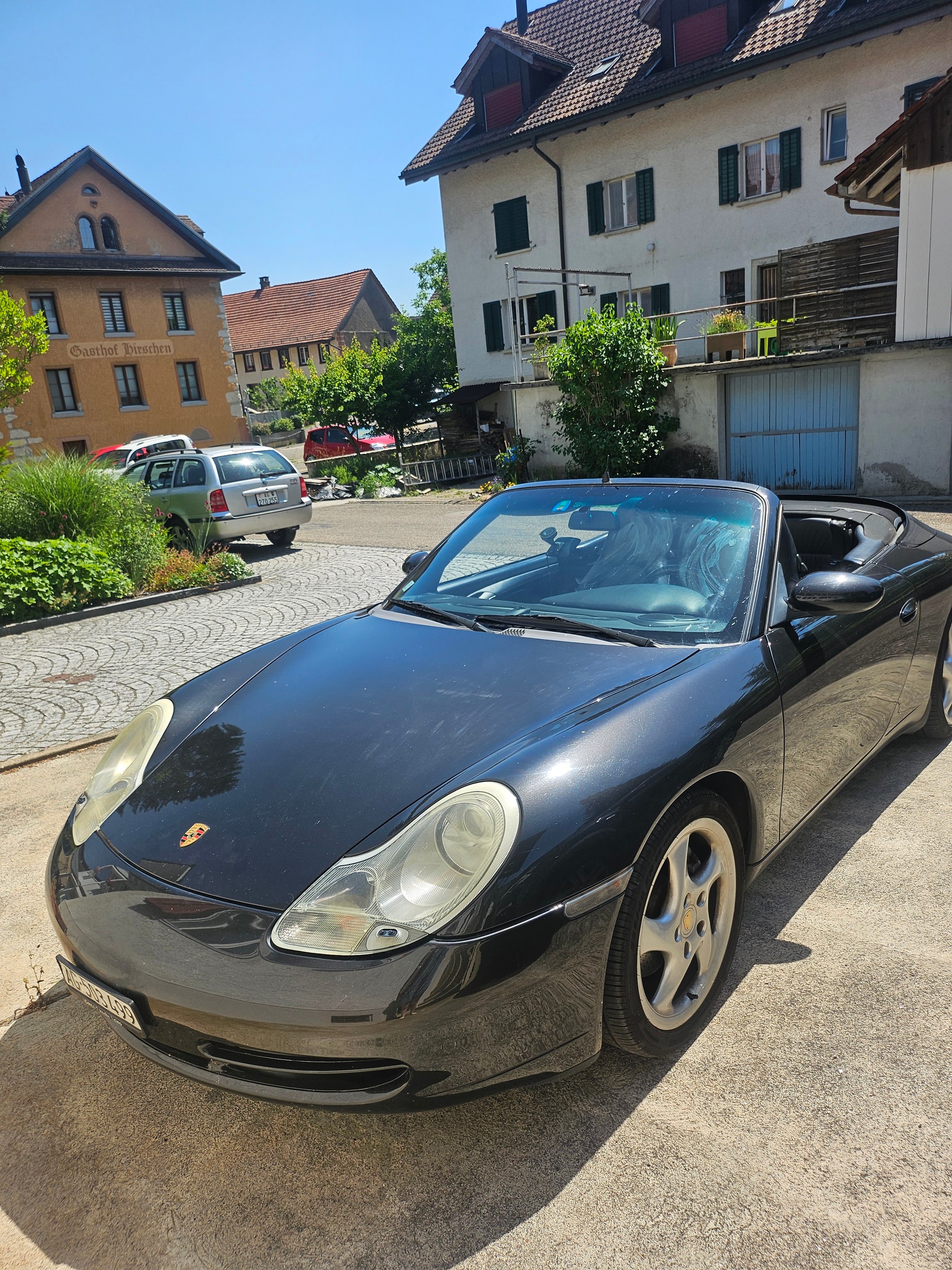 PORSCHE Carerra 4 Cab-image-0