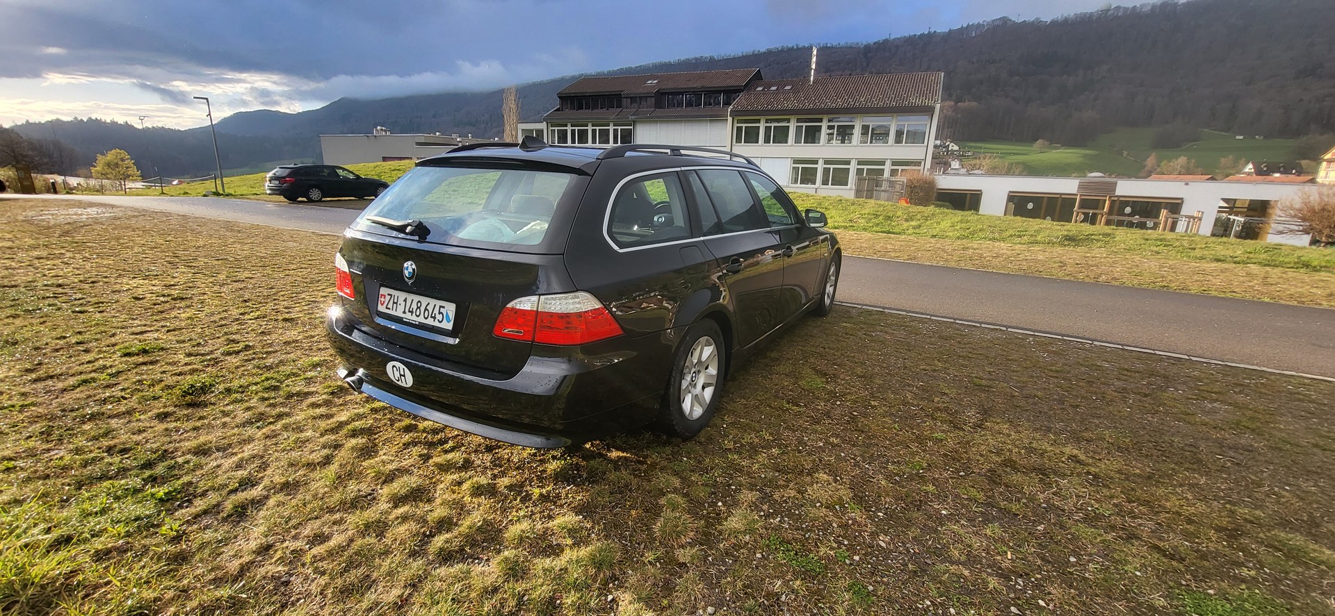 BMW 520d-image-1
