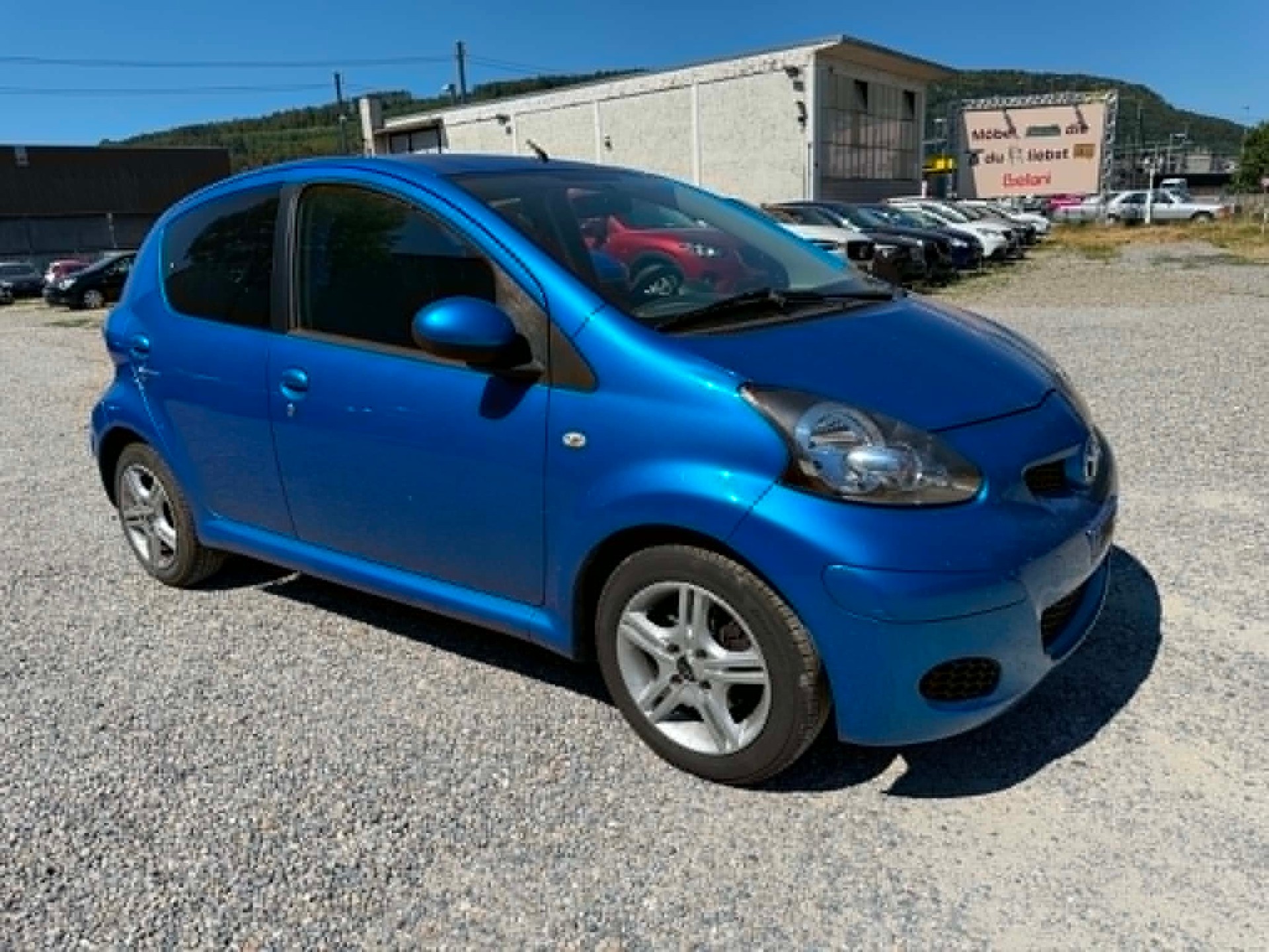 TOYOTA Aygo 1.0 Linea Luna Red Multimode-image-0