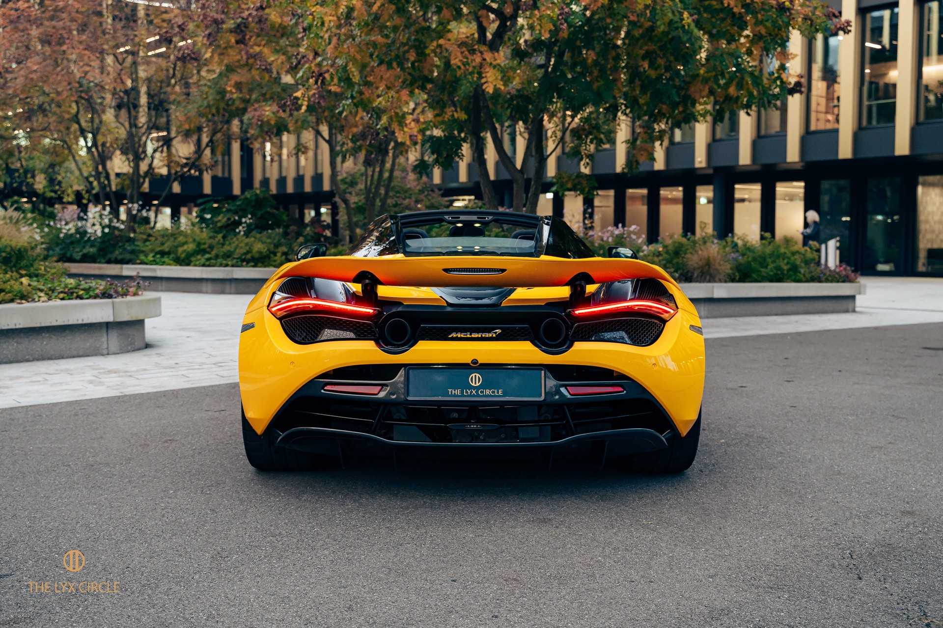 McLAREN 720S Spider 4.0 V8 SSG-image-6