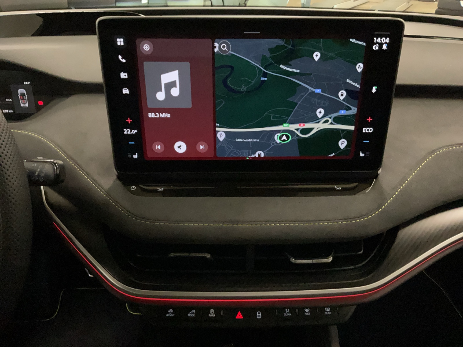 SKODA I AHK I 360 Kamera I Head-Up- Display I-image-9