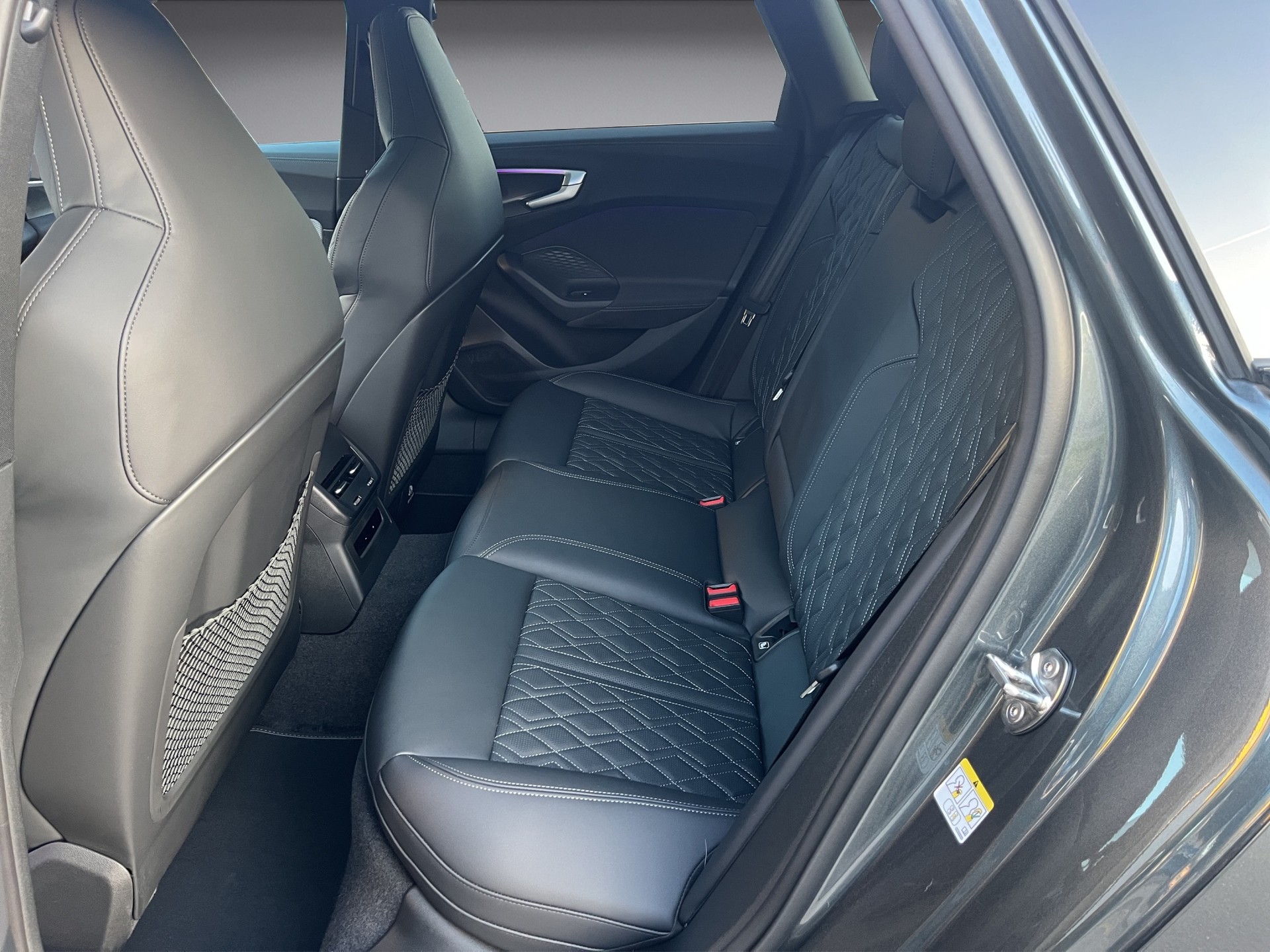 AUDI S5 Avant TFSI quattro S tronic*Panorama-Glasdach, Head-up, 360°Kamera, AHK, (5-Jahre Garantie)-image-11