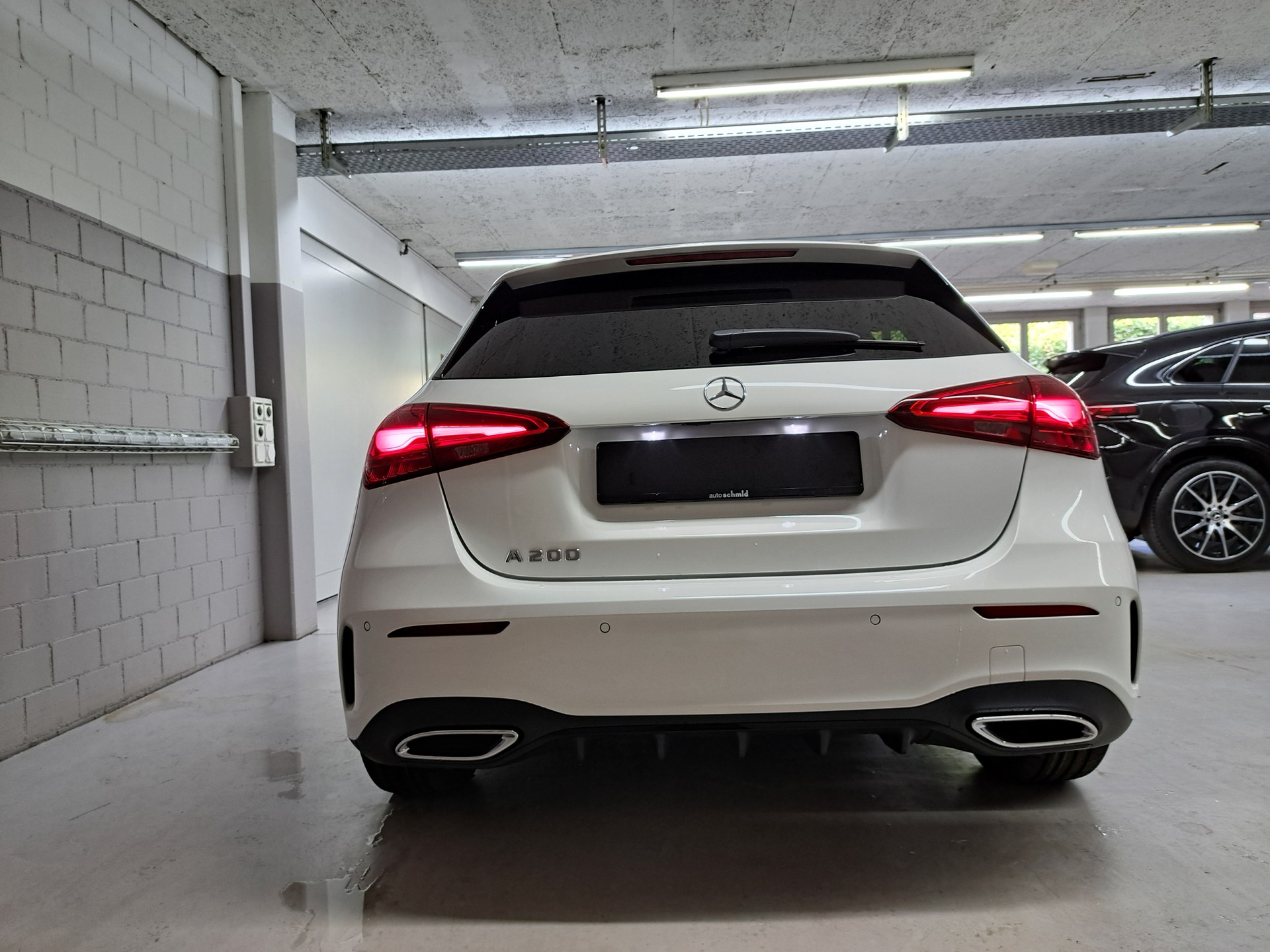 MERCEDES-BENZ A 200 Night Star 7G-DCT-image-3