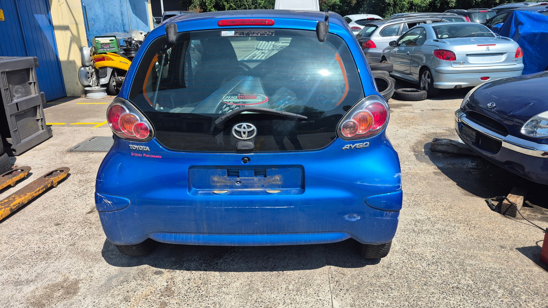 TOYOTA Aygo 1.0 Linea Terra-image-1
