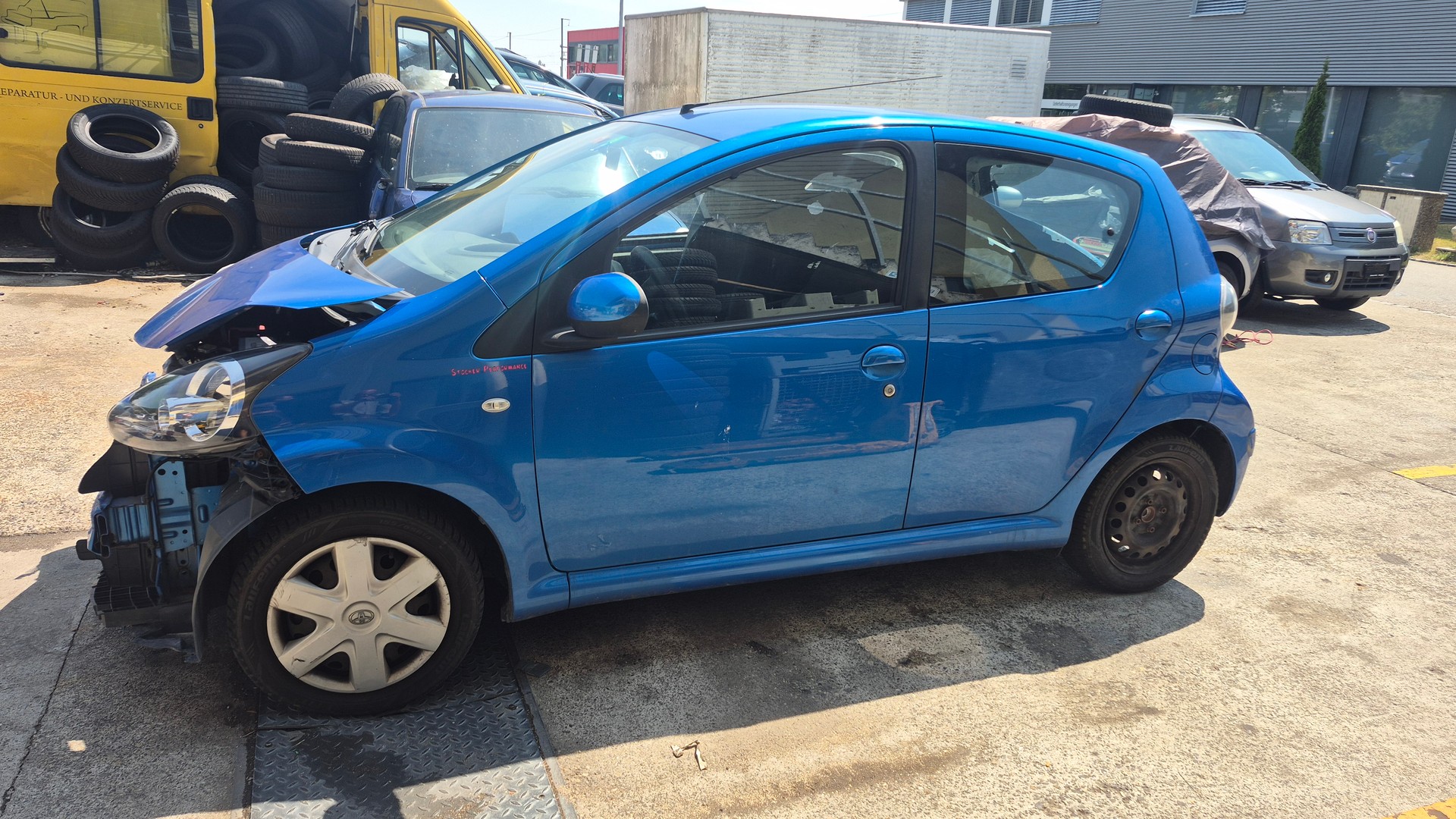 TOYOTA Aygo 1.0 Linea Terra-image-7