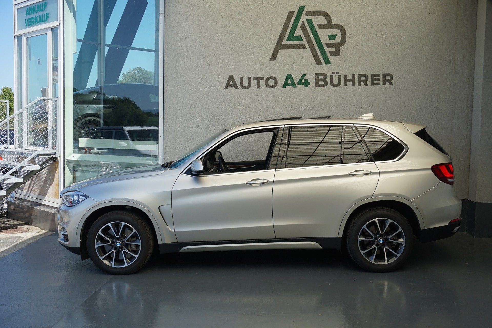 BMW X5 xDrive 50i