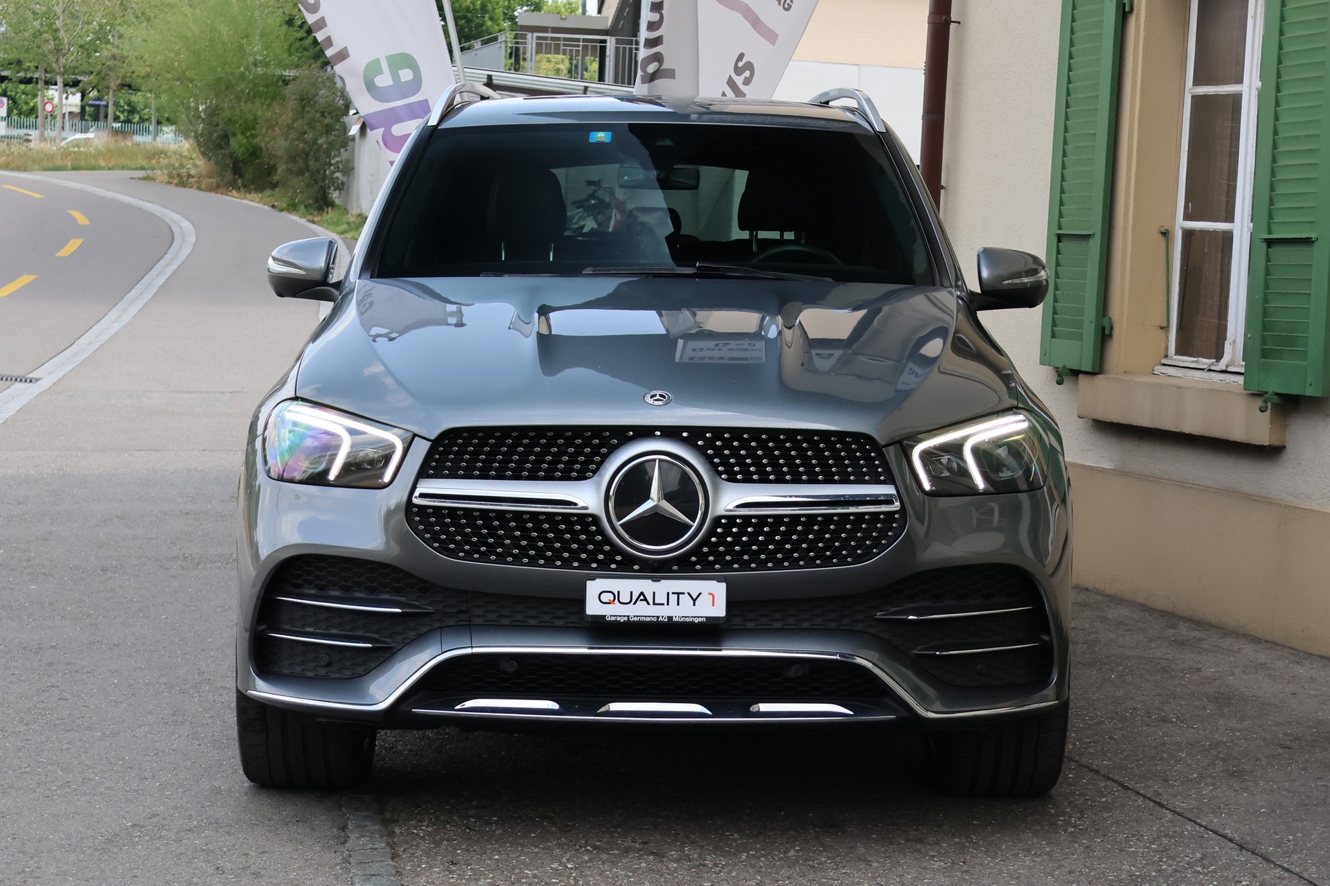 MERCEDES-BENZ GLE 450 4Matic AMG Line 9G-Tronic-showroom-element-1