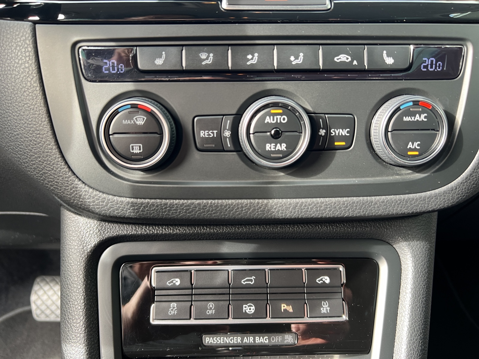 SEAT Alhambra 1.4 TSI DSG Hola FR-image-16