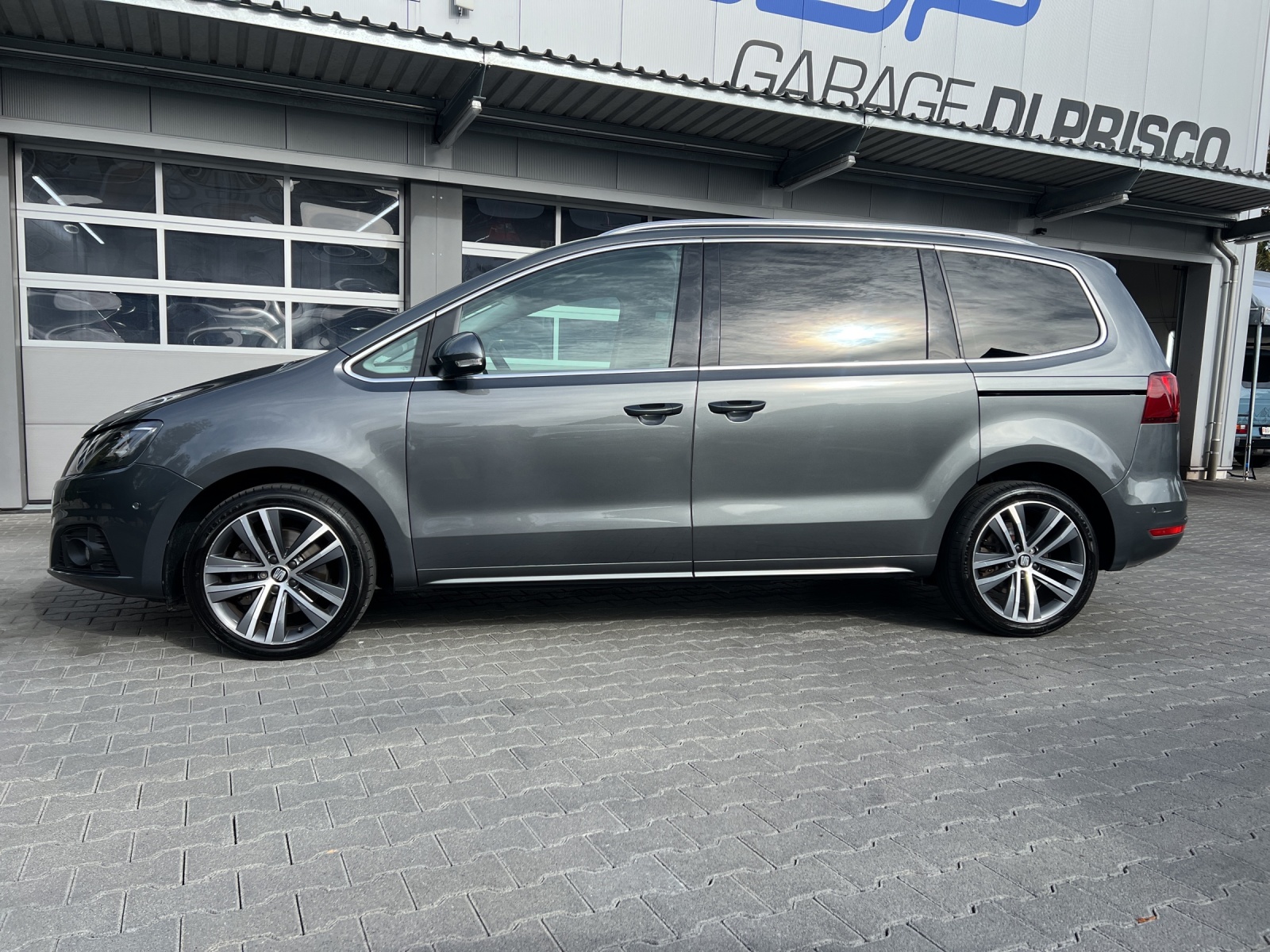 SEAT Alhambra 1.4 TSI DSG Hola FR-image-1
