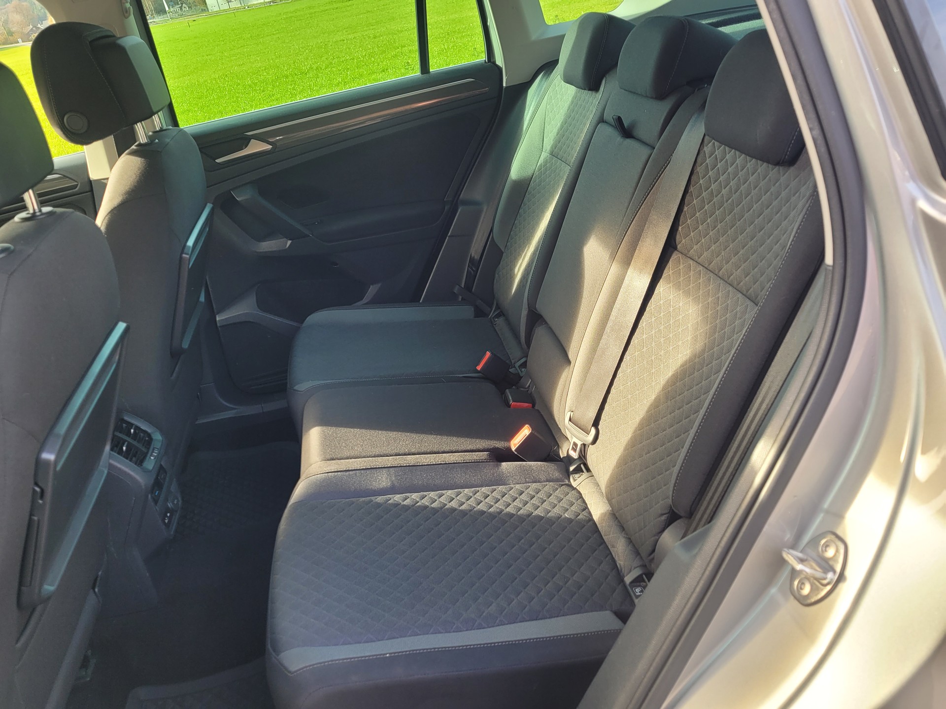 VW Tiguan 2.0 TDI SCR Comfortline 4Motion DSG *ab MFK 17.03.2026*-image-15