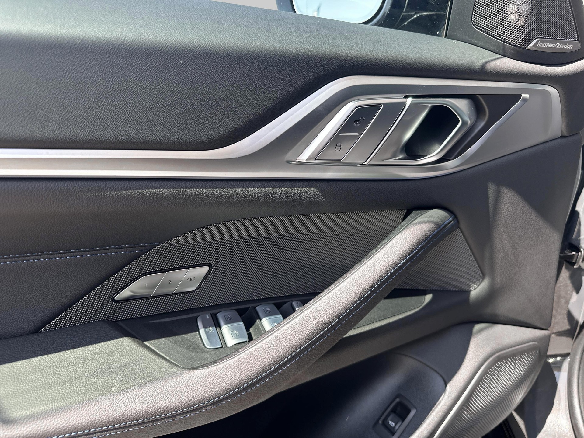 BMW i4 M50 M Sport Pro-image-14