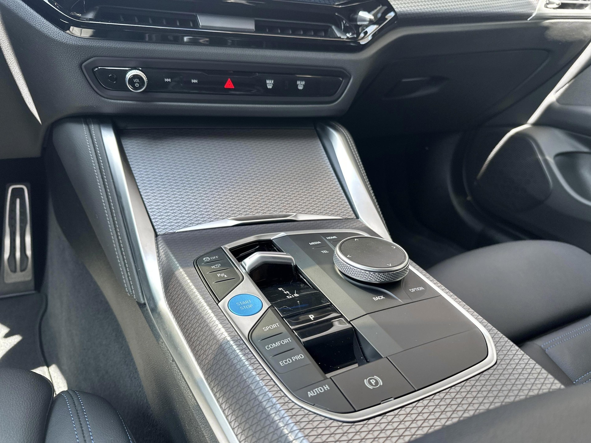 BMW i4 M50 M Sport Pro-image-11