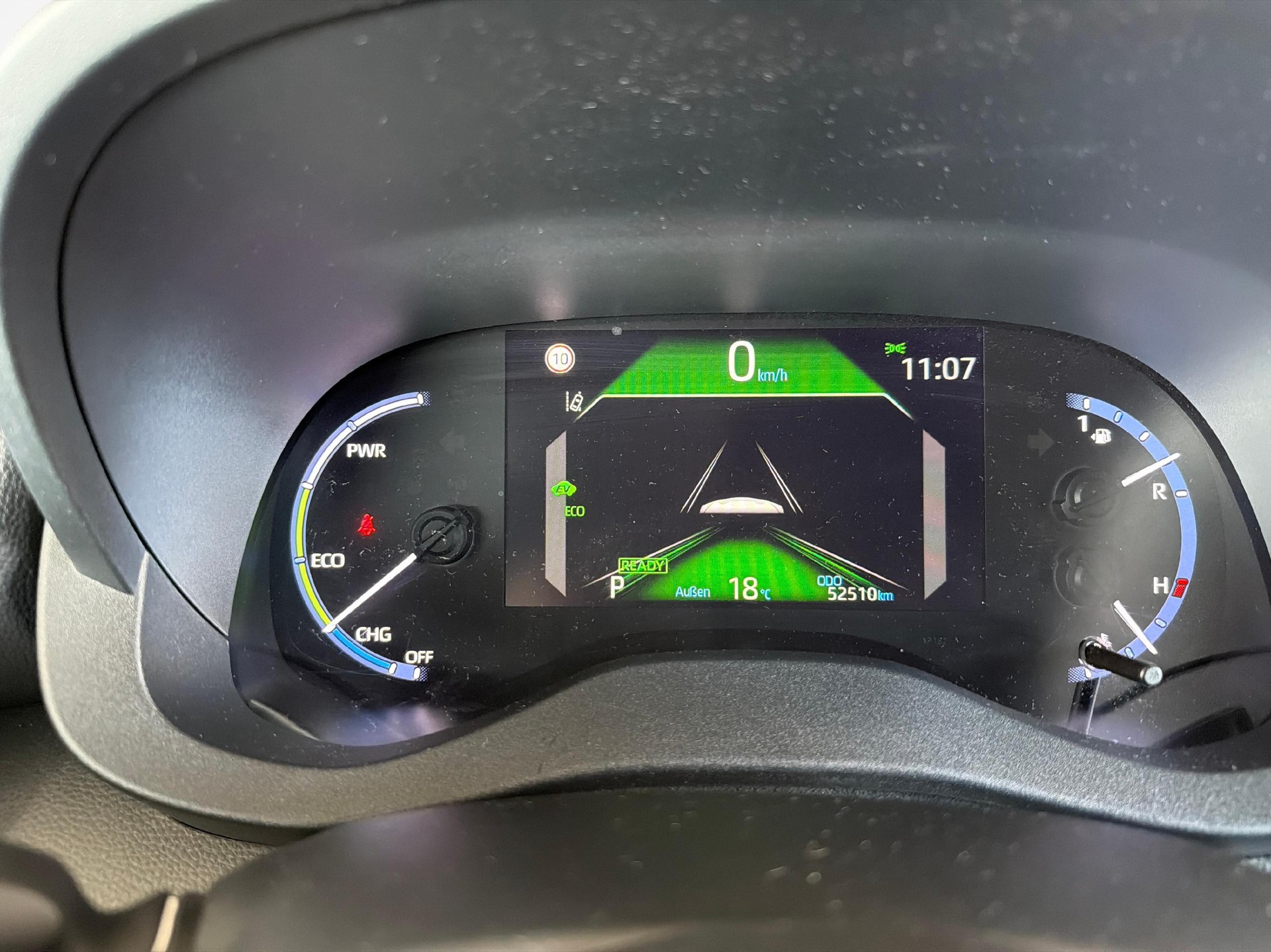 TOYOTA Yaris Cross 1.5 VVT-i HSD Trend-image-12