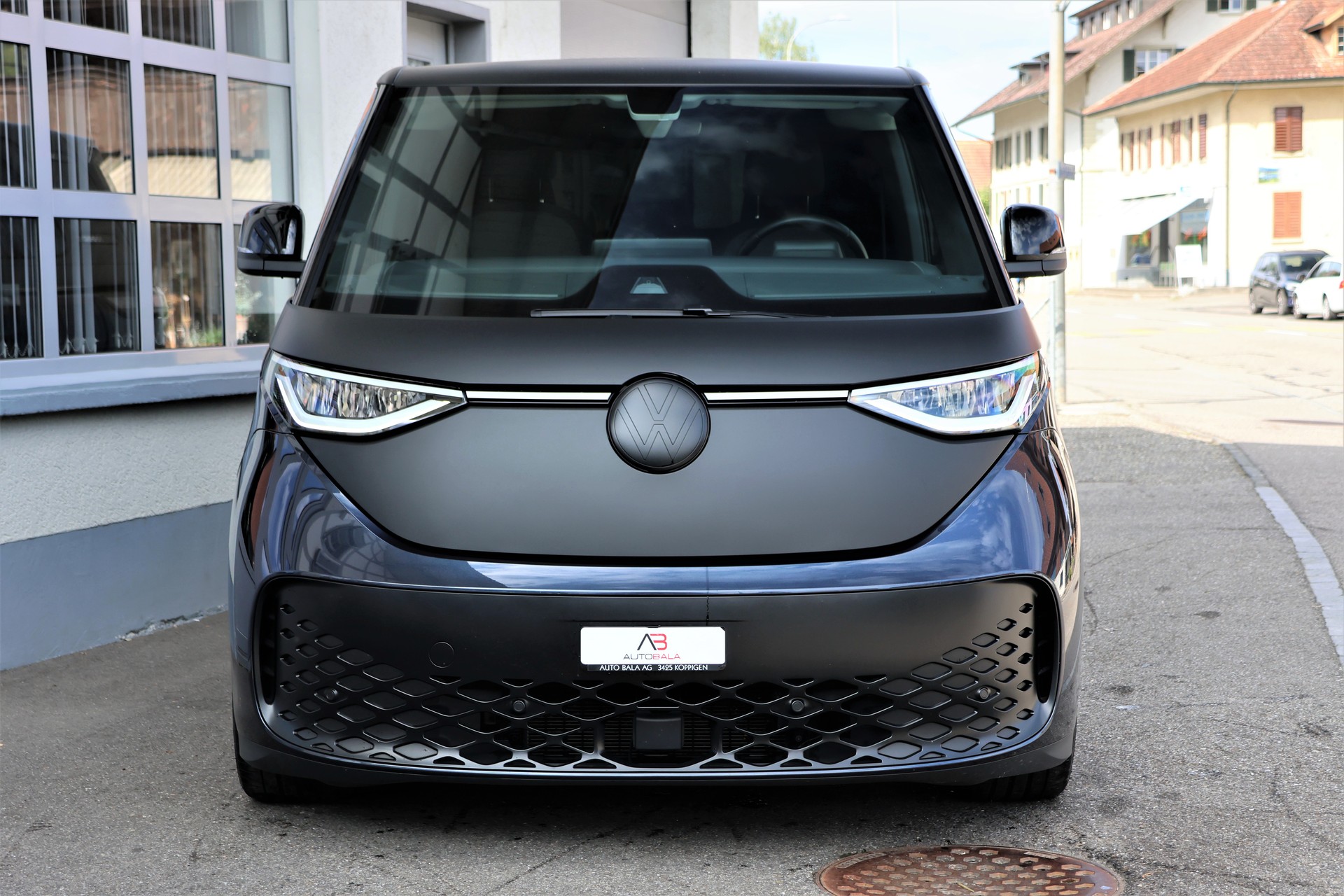 VW ID.Buzz NWB Pro (CH) + 1.0T AHK-image-1