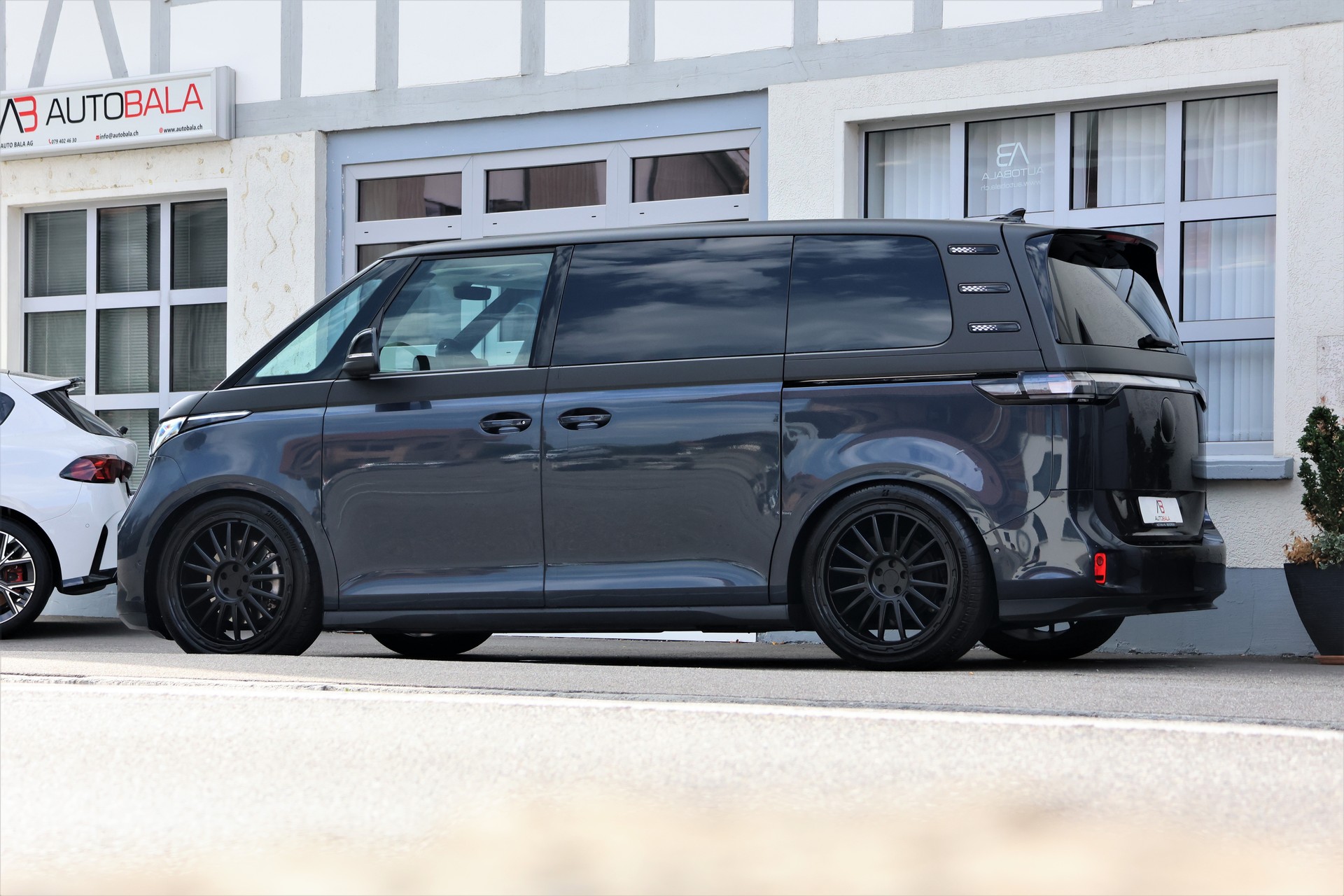 VW ID.Buzz NWB Pro (CH) + 1.0T AHK-image-3