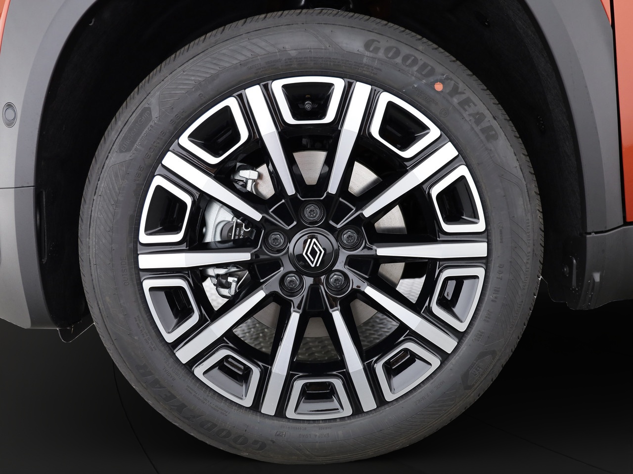 RENAULT R4 E-Tech Comfort Range iconic-image-3