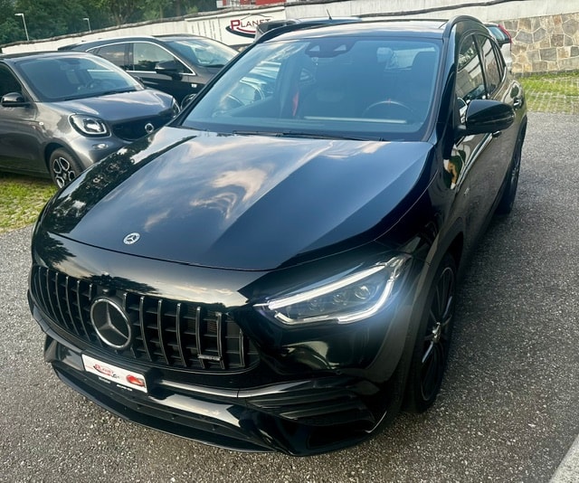MERCEDES-BENZ GLA 35 AMG 4Matic 8G-Speedshift DCT-image-24