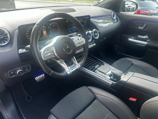 MERCEDES-BENZ GLA 35 AMG 4Matic 8G-Speedshift DCT-image-10