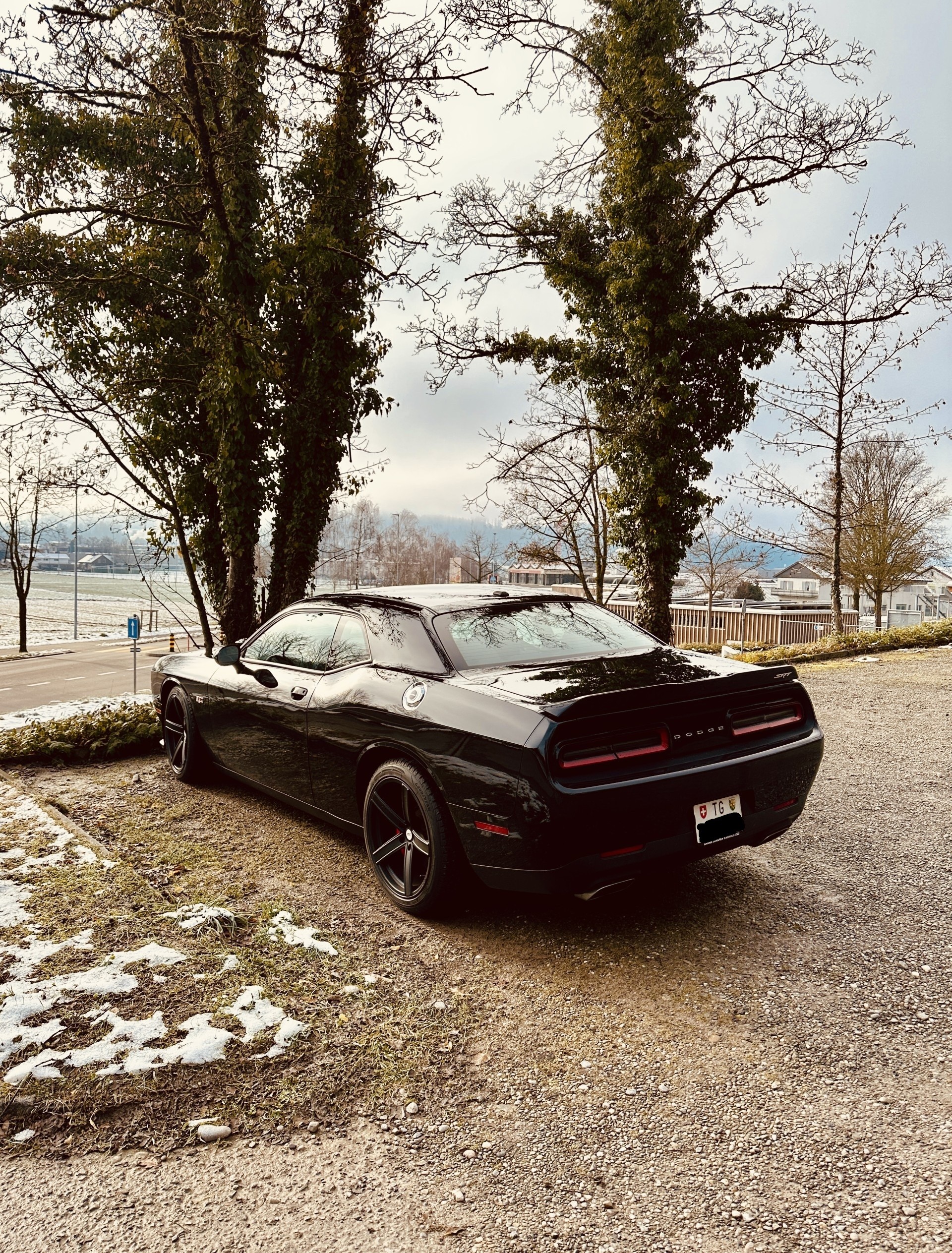 DODGE SRT 6.4-image-1