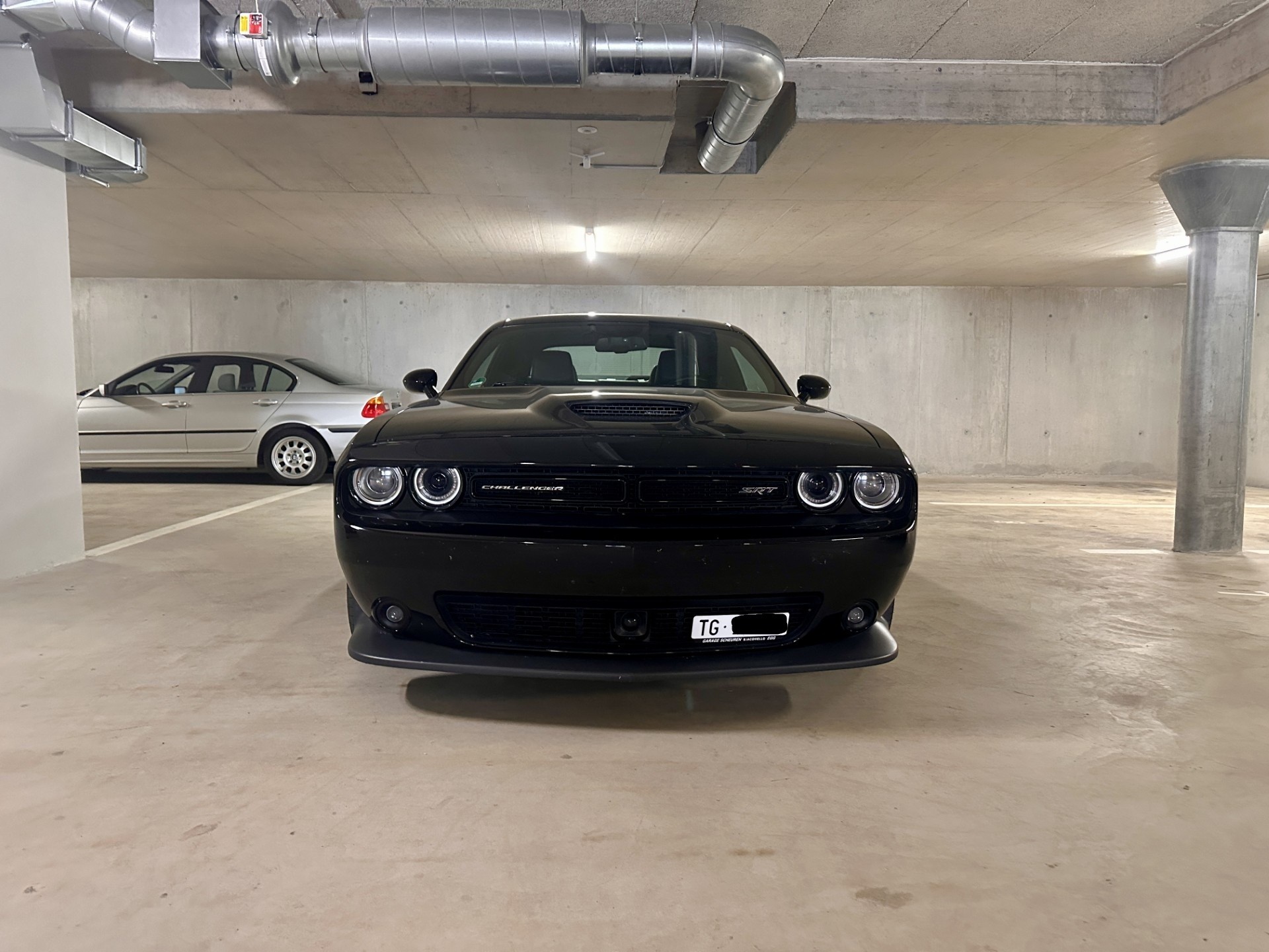 DODGE Challenger SRT 6.4-image-1