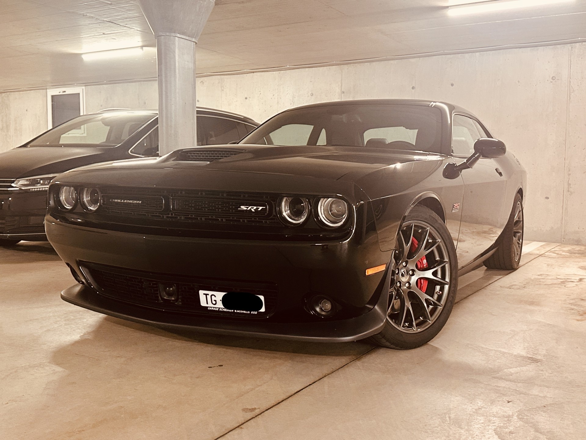 DODGE Challenger SRT 6.4