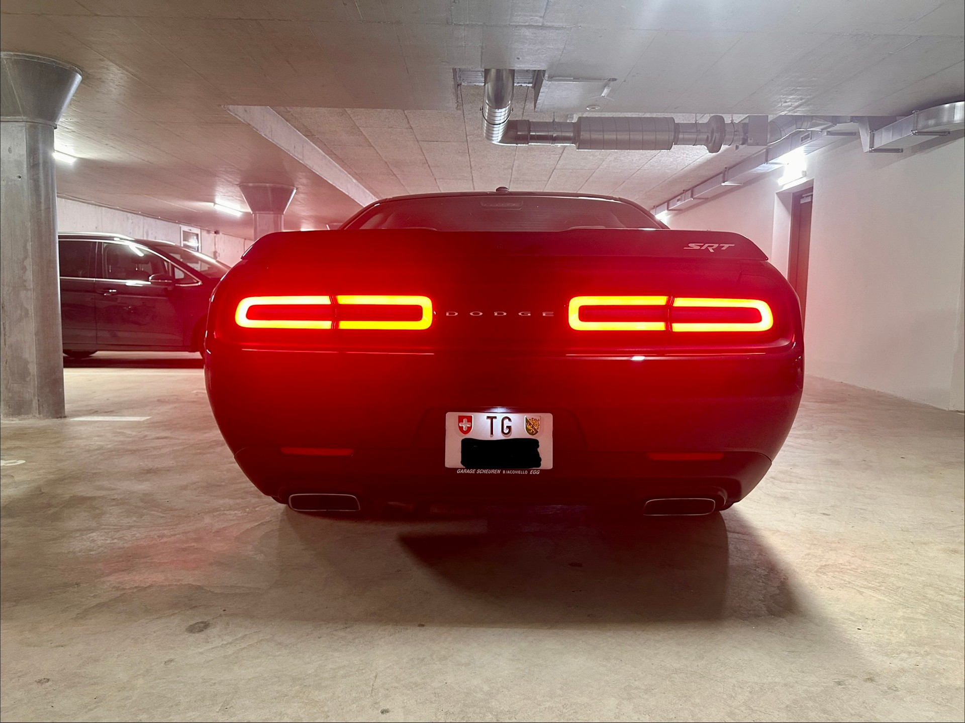 DODGE SRT 6.4-image-4