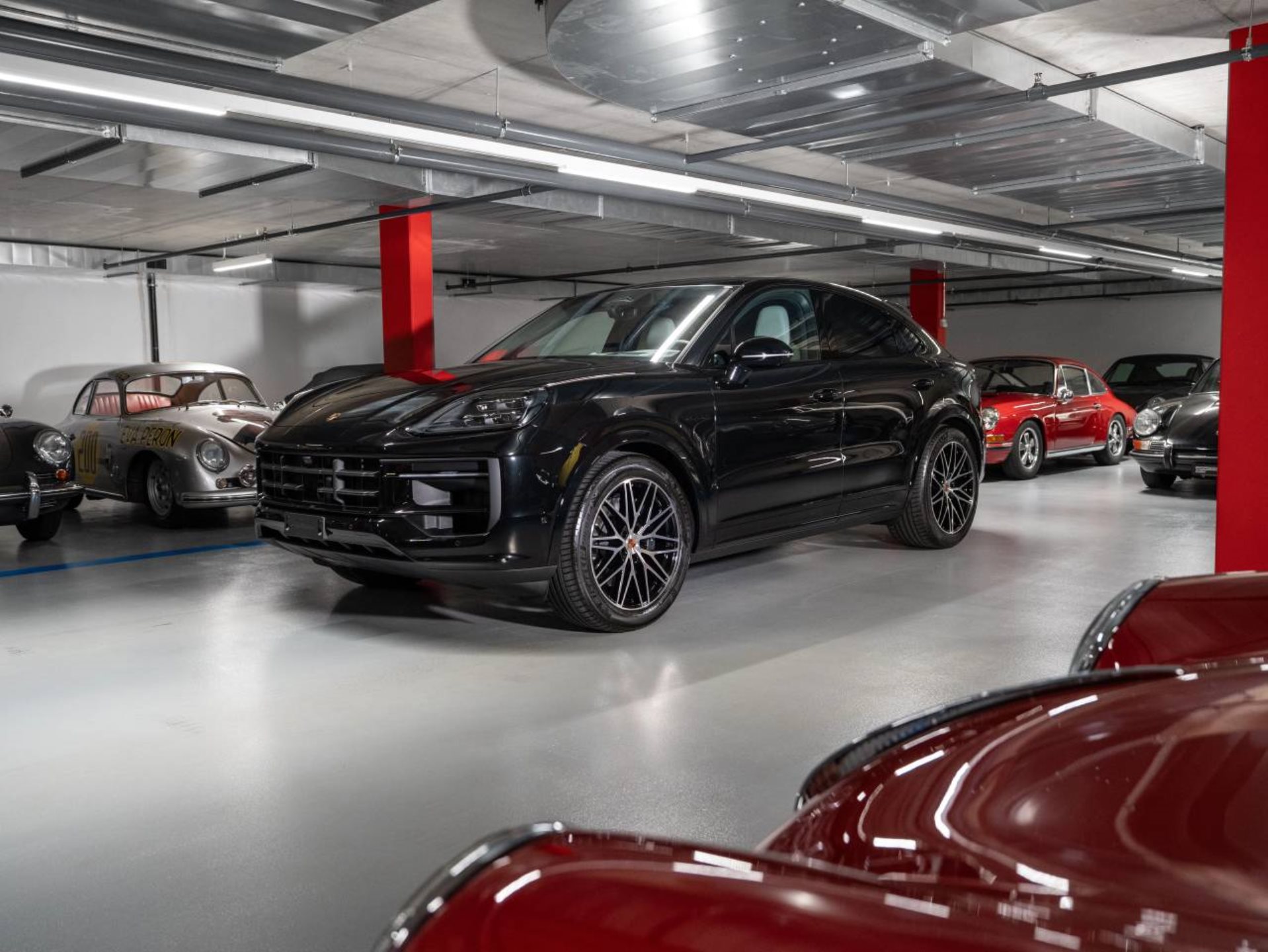 PORSCHE Cayenne E-Hybrid Coupé Black Edition-image-0