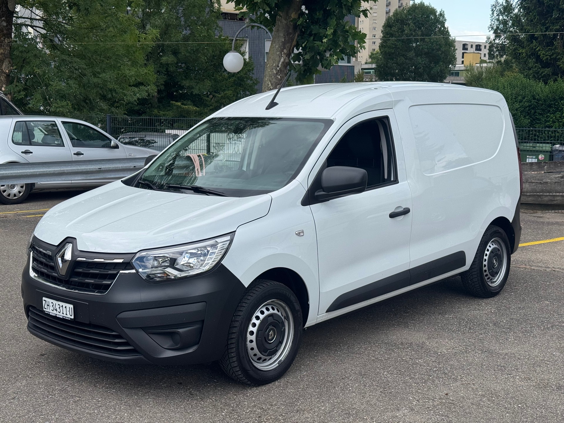 RENAULT Express 1.3TCe 100 PF Access-image-0