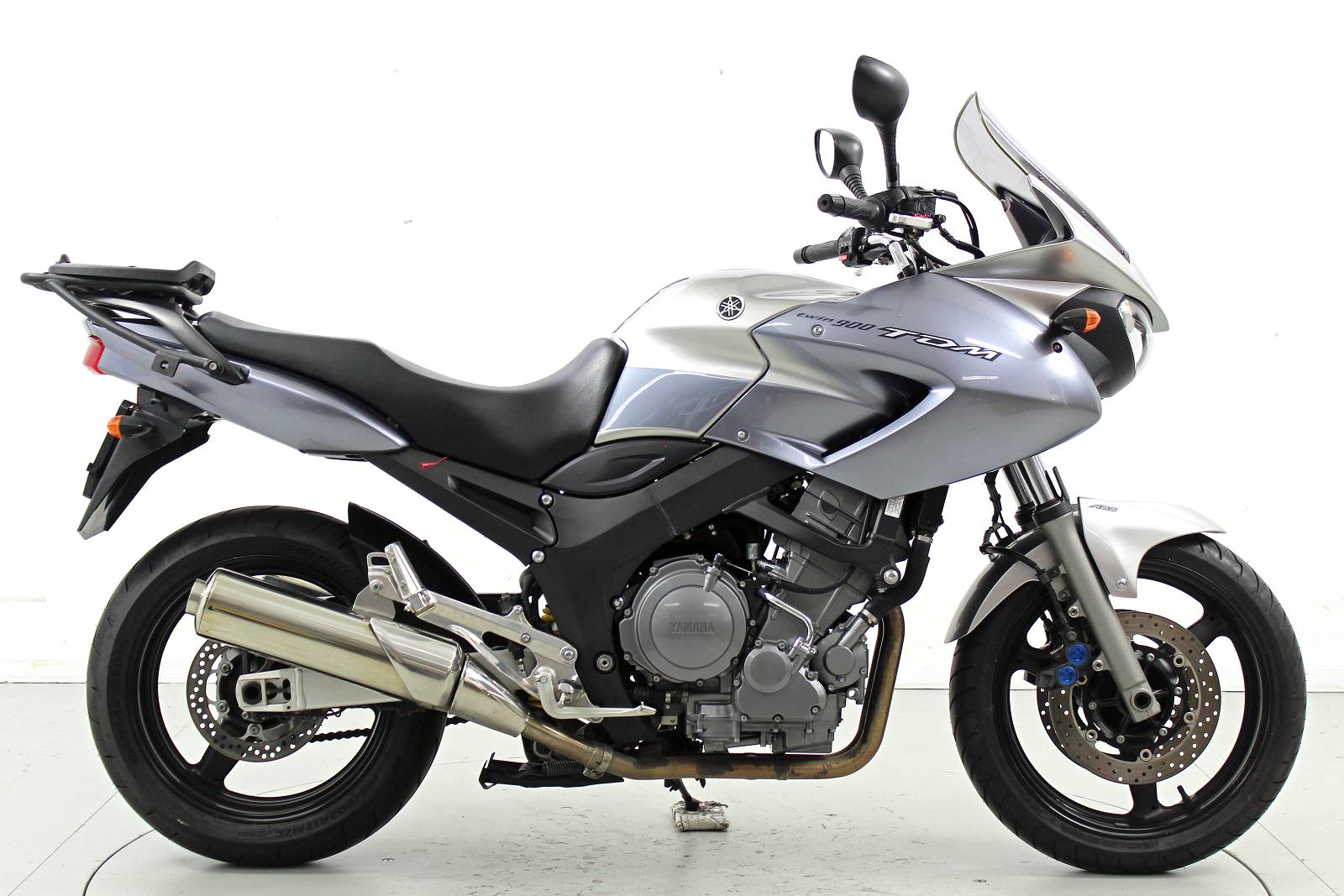 YAMAHA TDM 900 ABS-showroom-element-3
