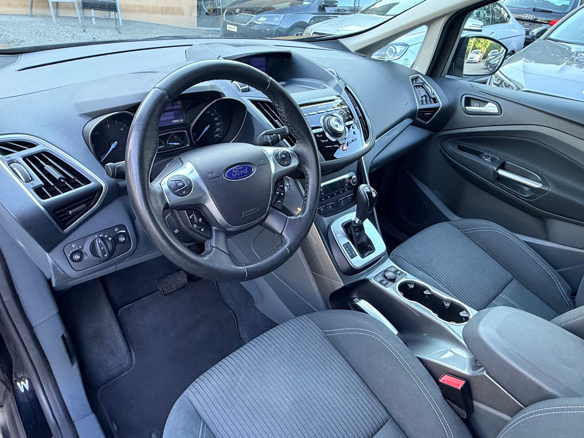 FORD C-Max 2.0 TDCi Carving PowerShift-image-16