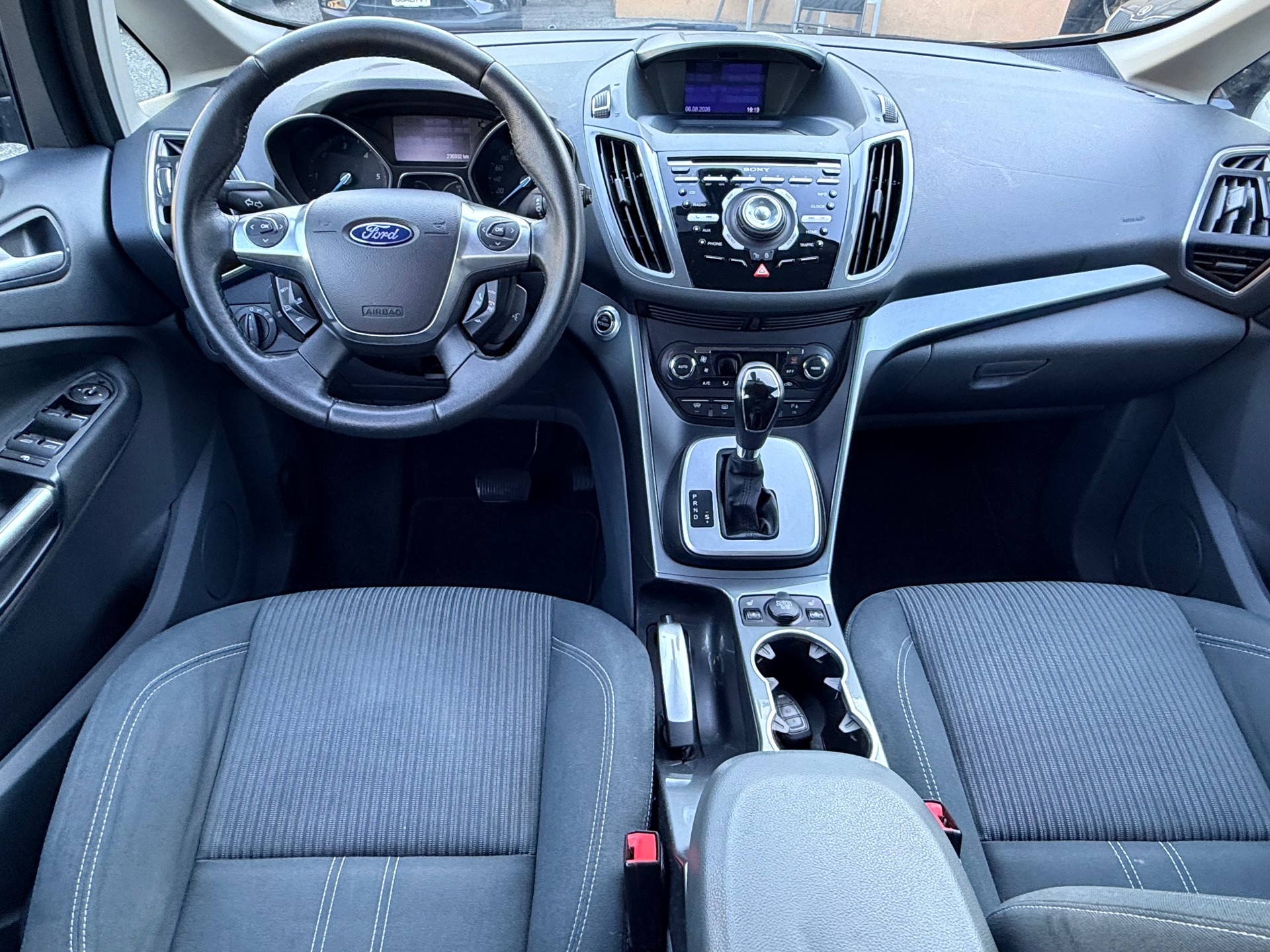 FORD C-Max 2.0 TDCi Carving PowerShift-image-19