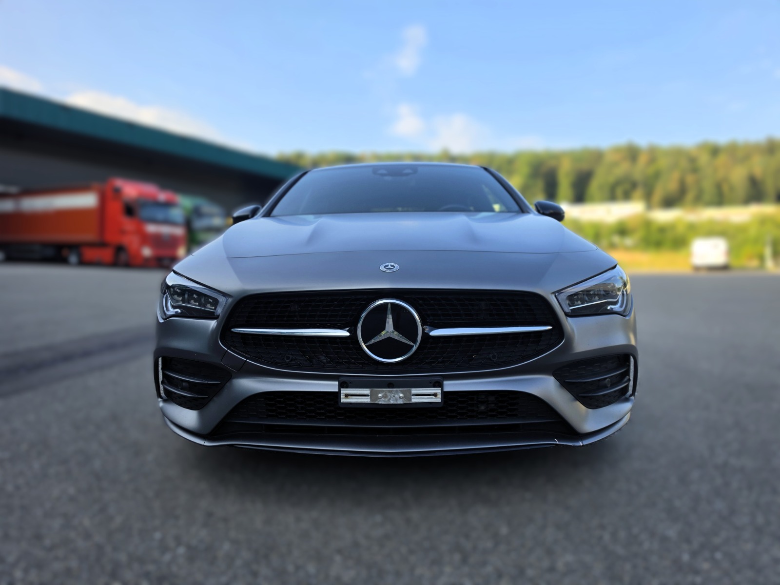 MERCEDES-BENZ CLA Shooting Brake 220 d 4Matic AMG Line-image-7