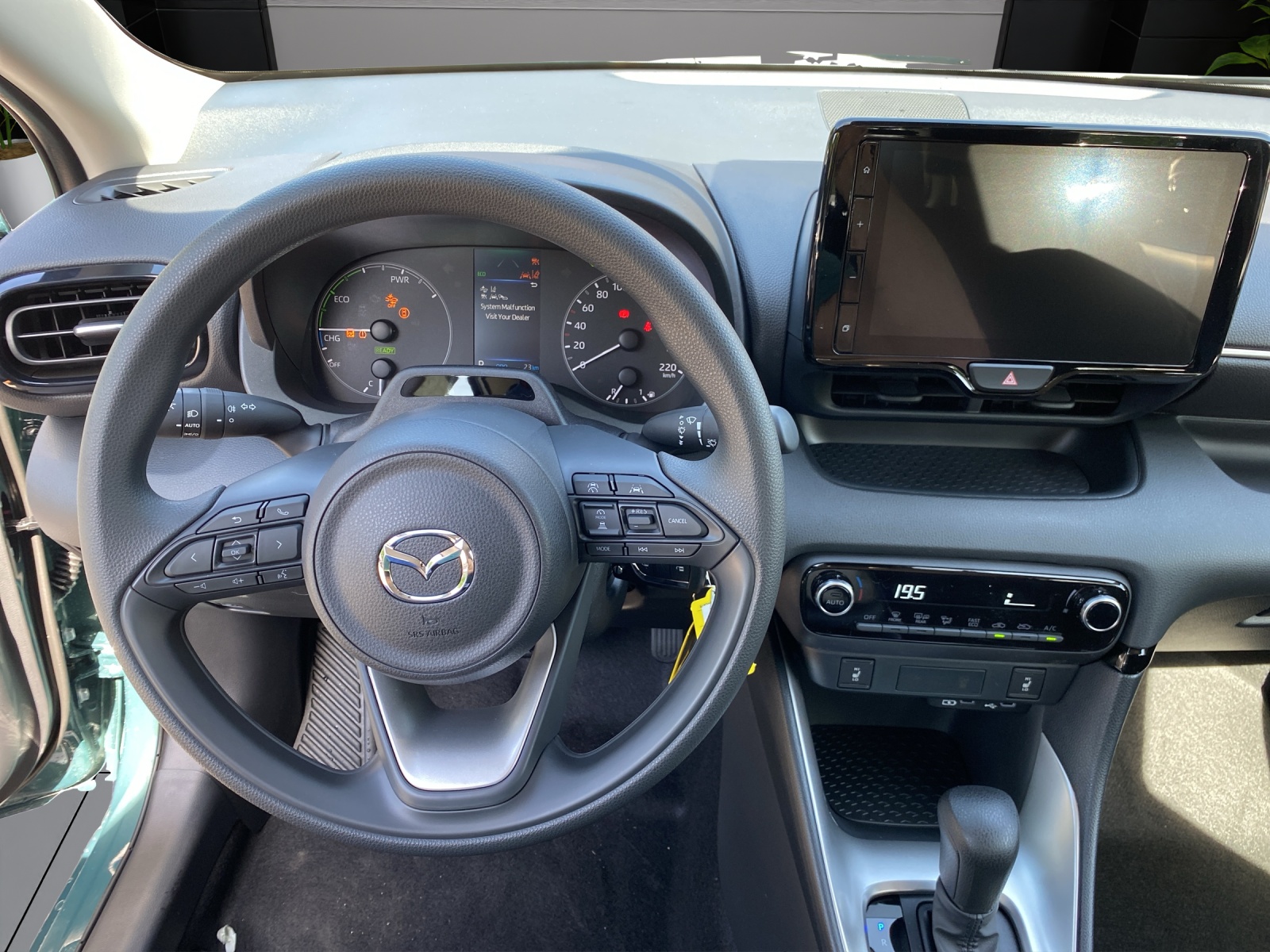 MAZDA 2 Hybrid Prime-line-image-11
