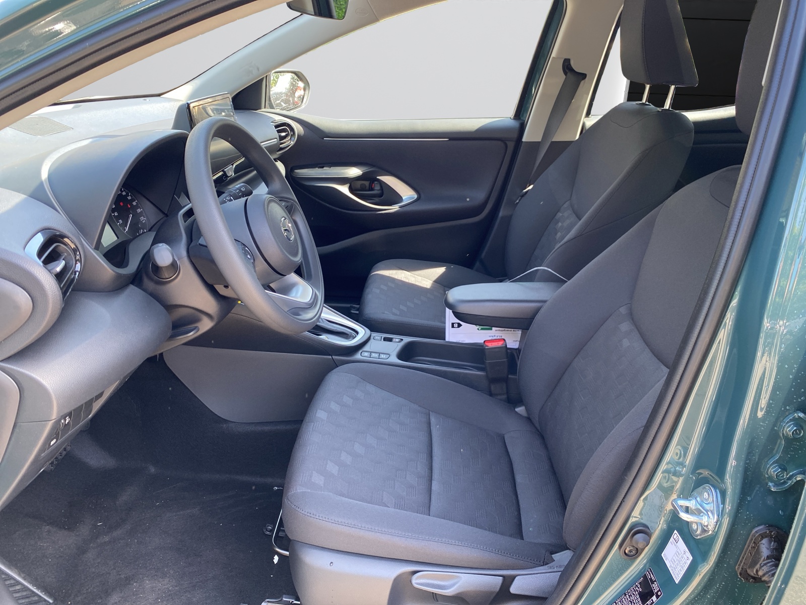 MAZDA 2 Hybrid Prime-line-image-4