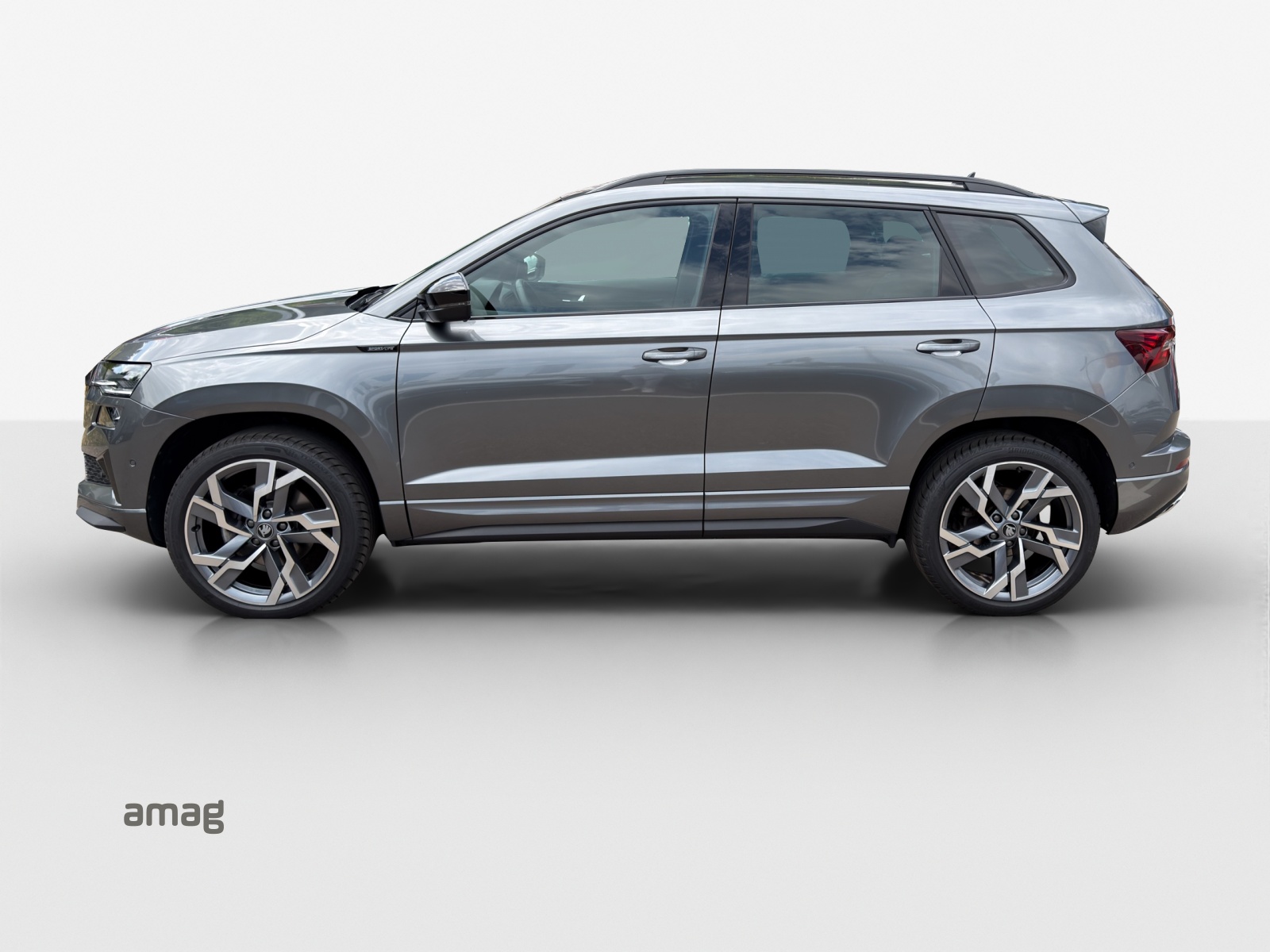 SKODA Karoq 2.0 TSI SportLine 4x4 DSG-image-1