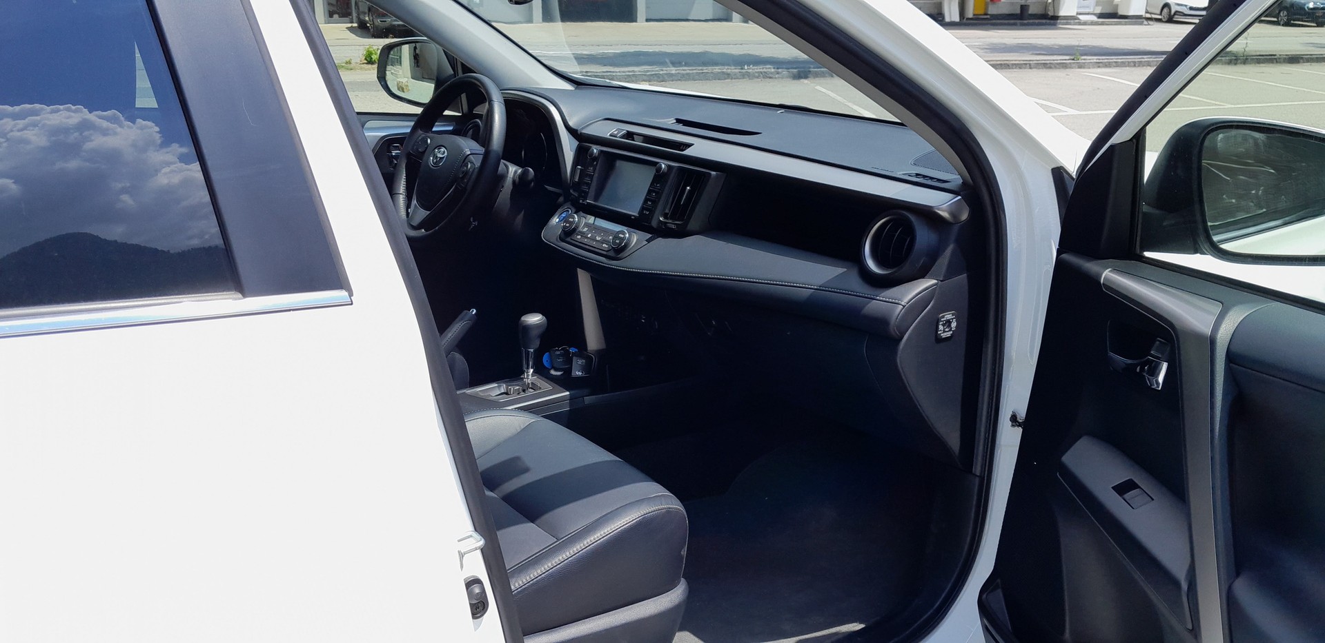 TOYOTA RAV-4 2.5 HSD Sol Premium e-CVT-image-9
