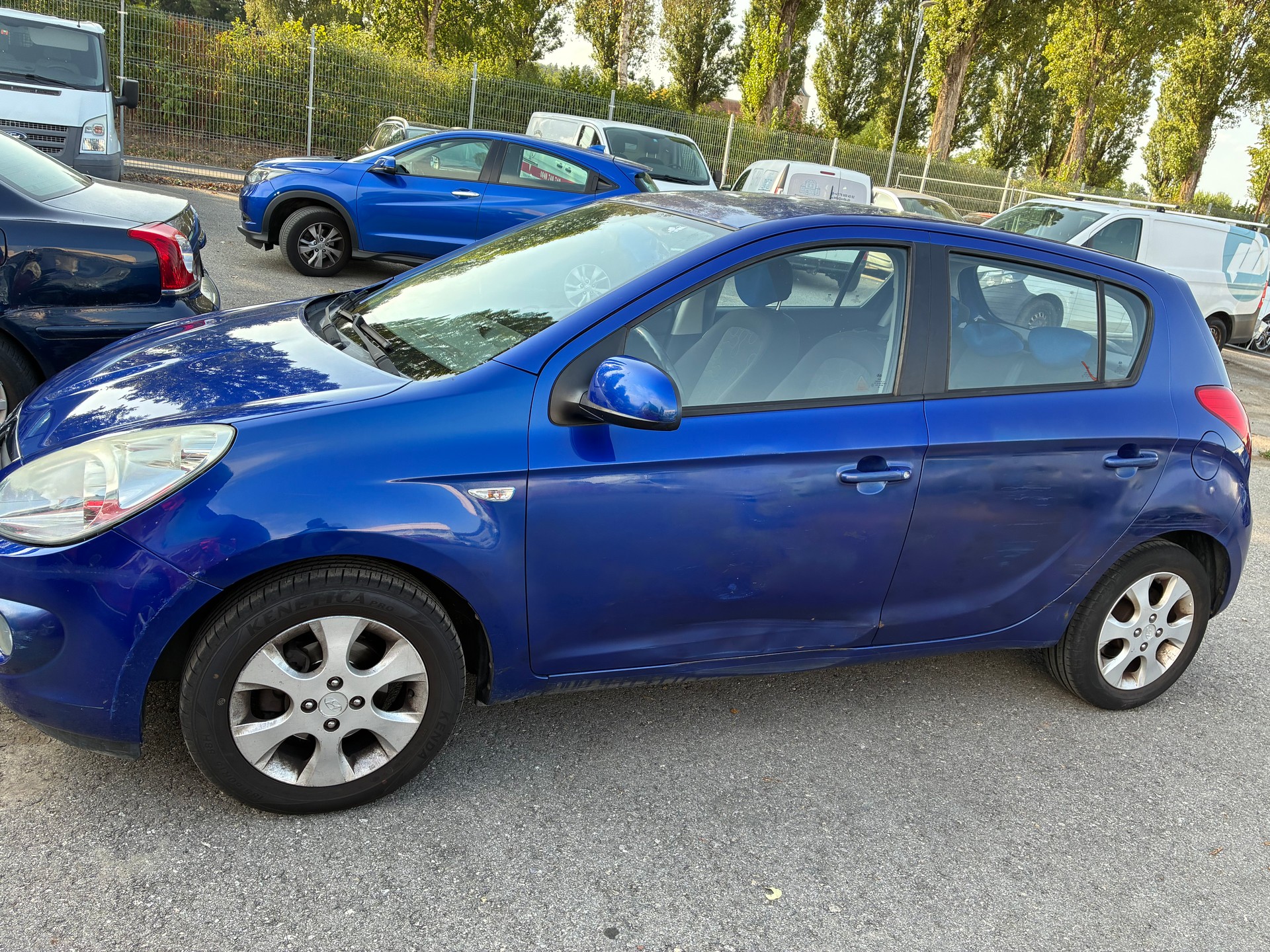 HYUNDAI i20 1.4 Style Automatic-image-1