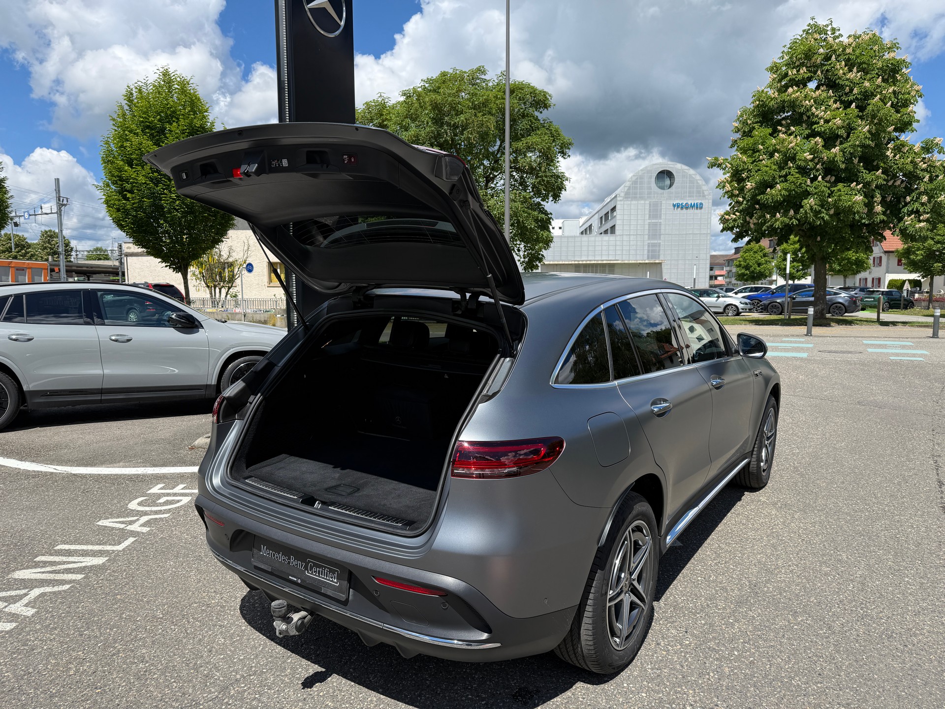 MERCEDES-BENZ EQC 400 AMG Line 4matic-image-7