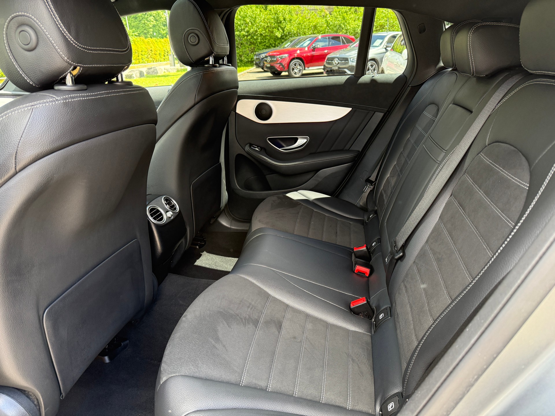 MERCEDES-BENZ EQC 400 AMG Line 4matic-image-5