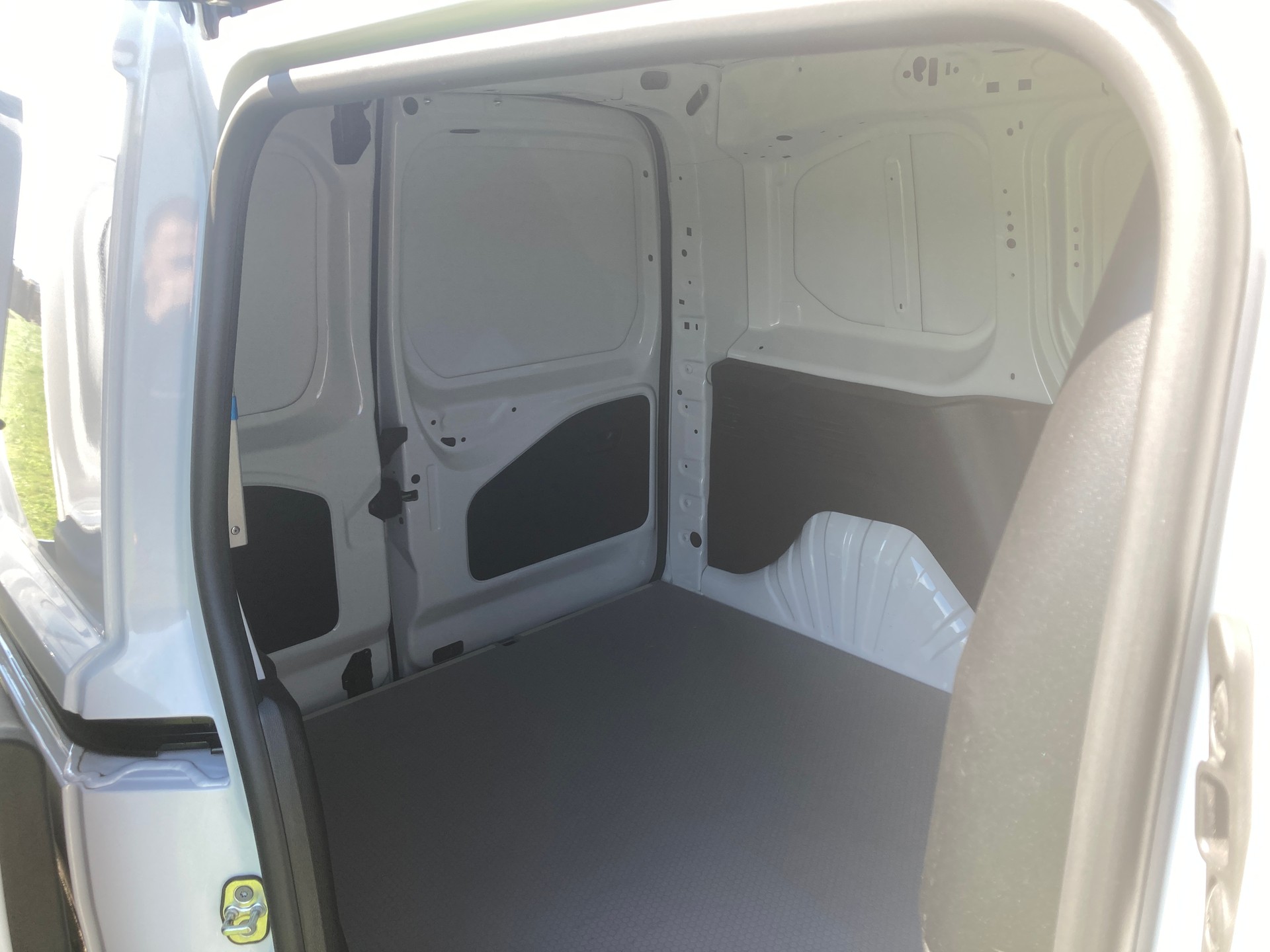 CITROEN Berlingo Van 1.5 Blue HDi 130 s/s 4x4-image-5