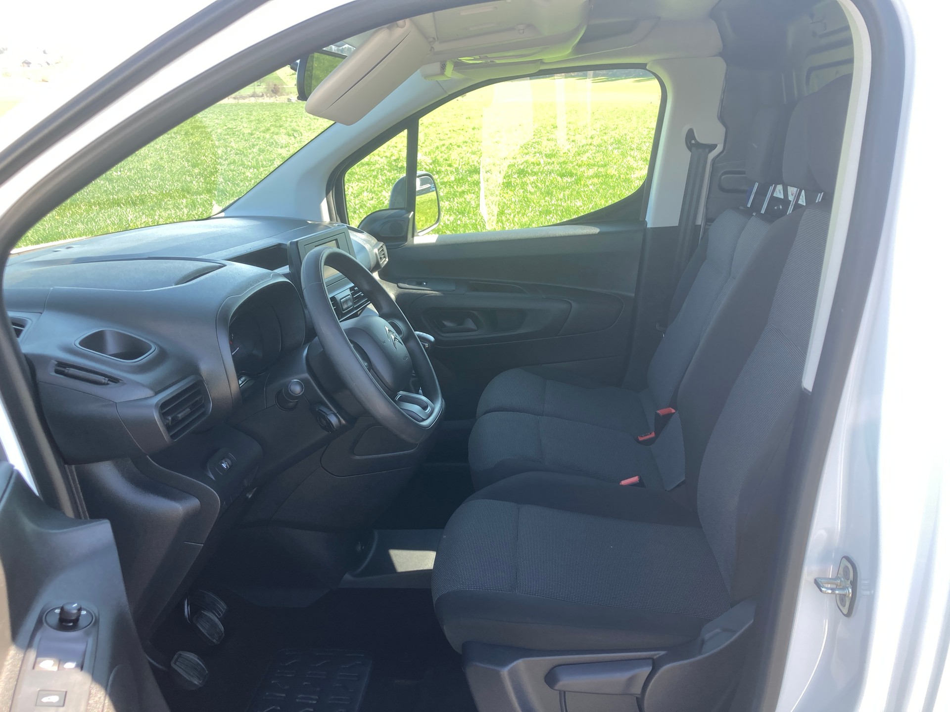 CITROEN Berlingo Van 1.5 Blue HDi 130 s/s 4x4-image-7