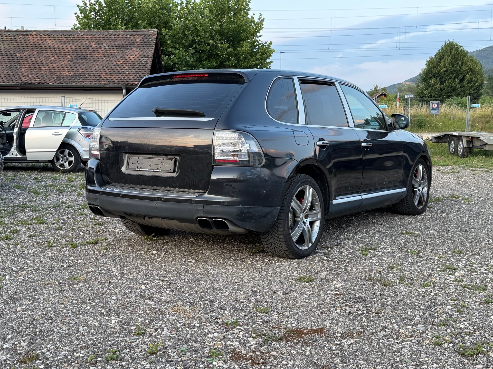 PORSCHE Cayenne Turbo-image-3