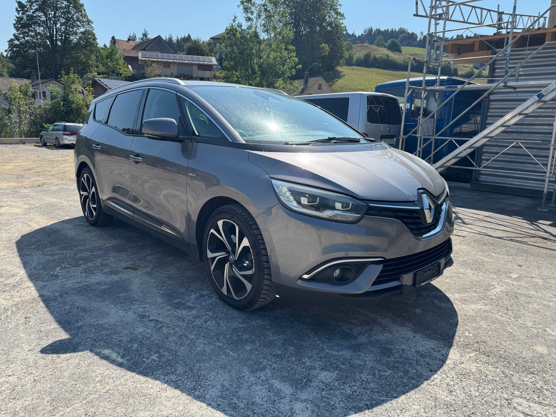 RENAULT Grand Scénic 1.6 dCi Initiale Paris EDC-image-1