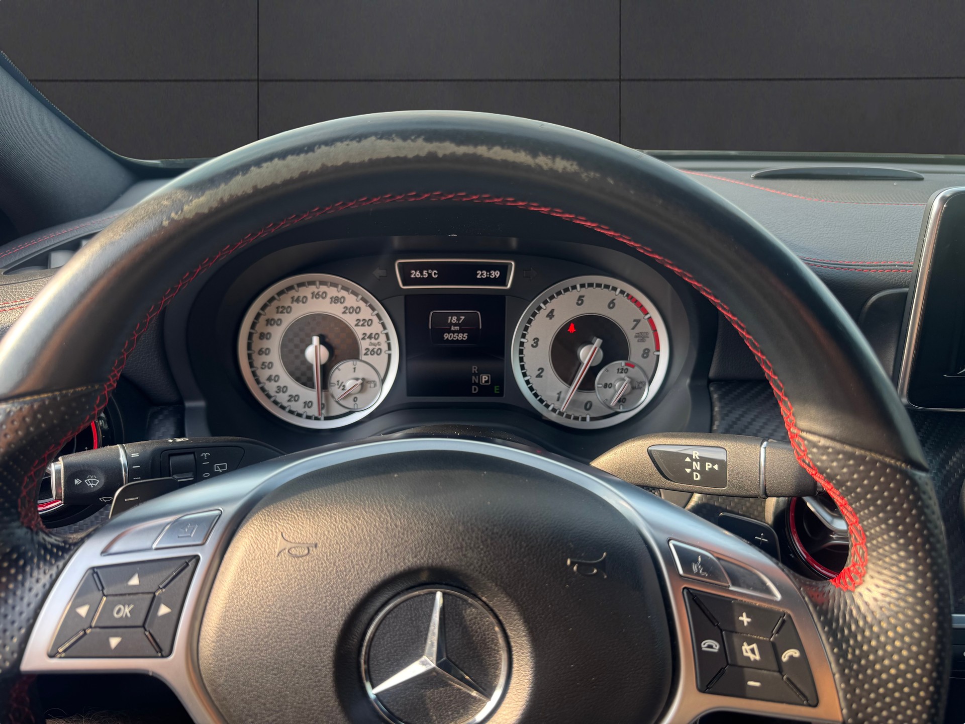 MERCEDES-BENZ A 250 Sport 7G-DCT-image-6