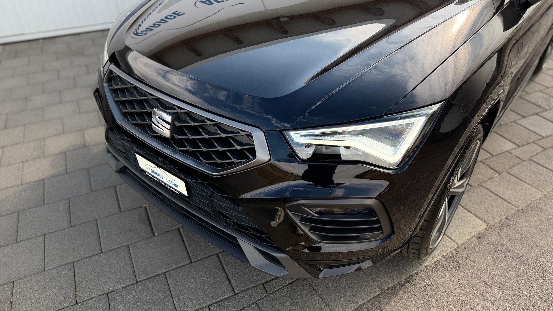 SEAT Ateca 1.5 TSI EVO Hola FR DSG / 8-Fach mit Alufelgen, Anhängerkupplung-image-3