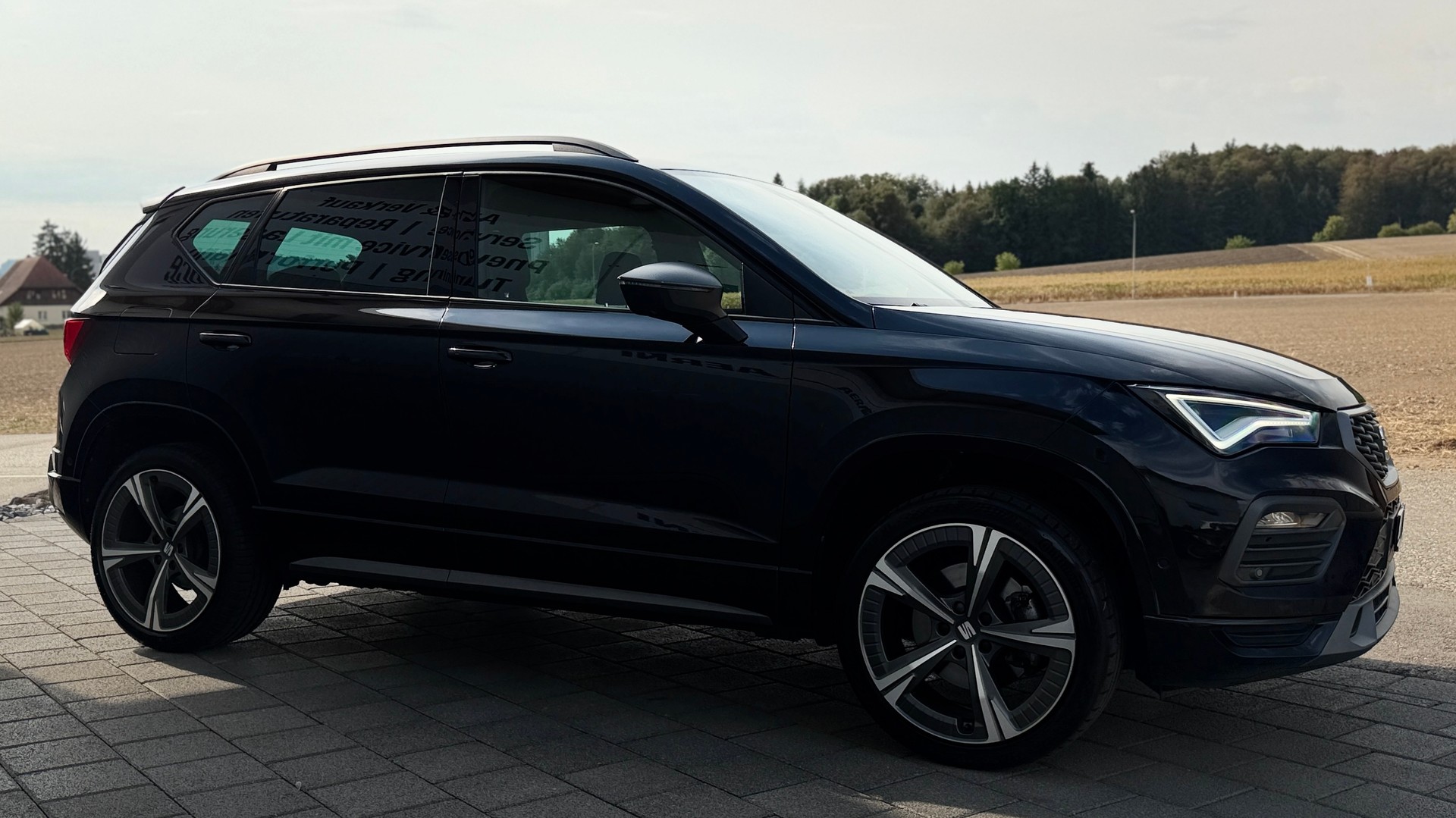 SEAT Ateca 1.5 TSI EVO Hola FR DSG / 8-Fach mit Alufelgen, Anhängerkupplung-image-5